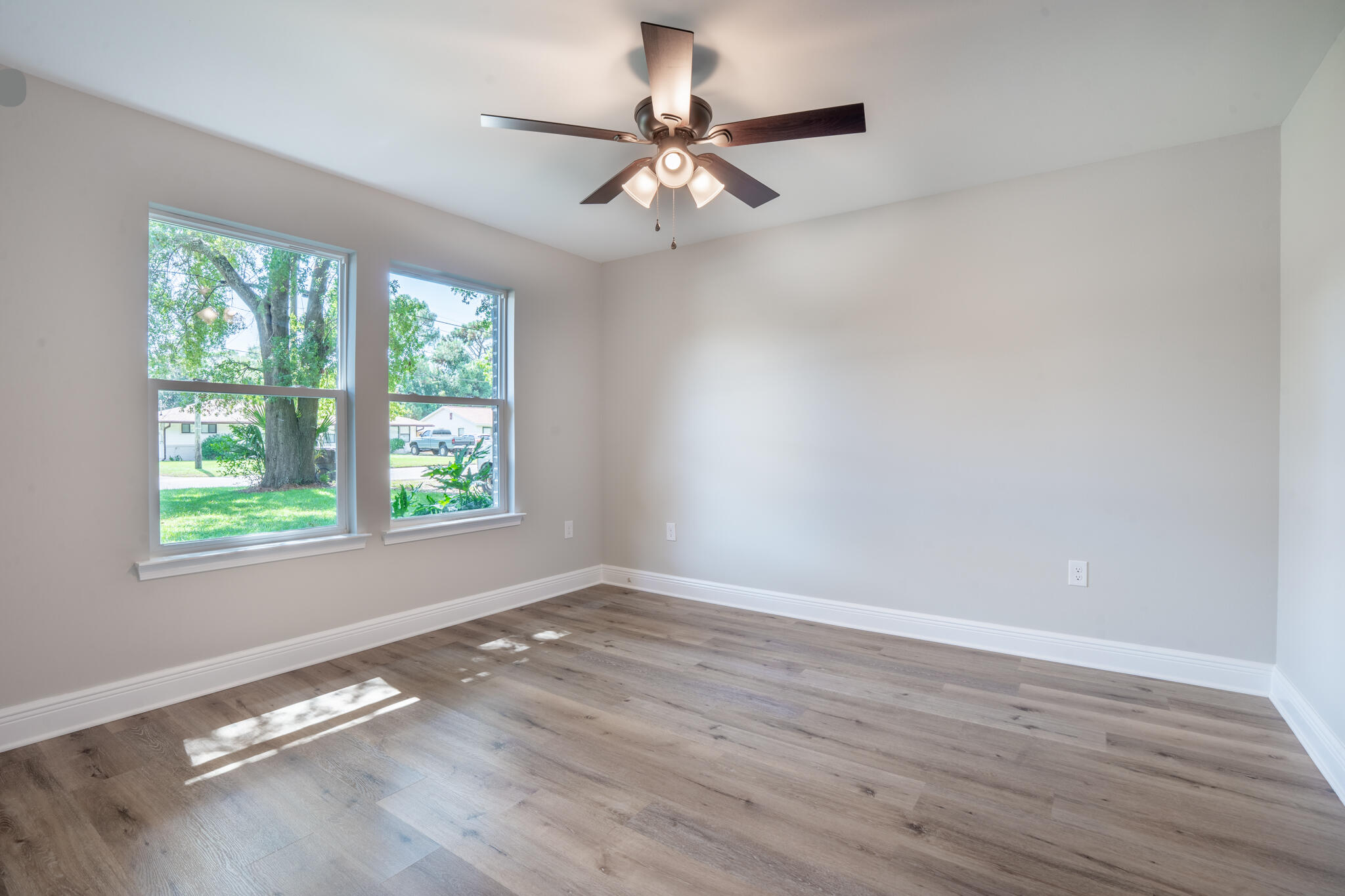 19 NW Highland Drive