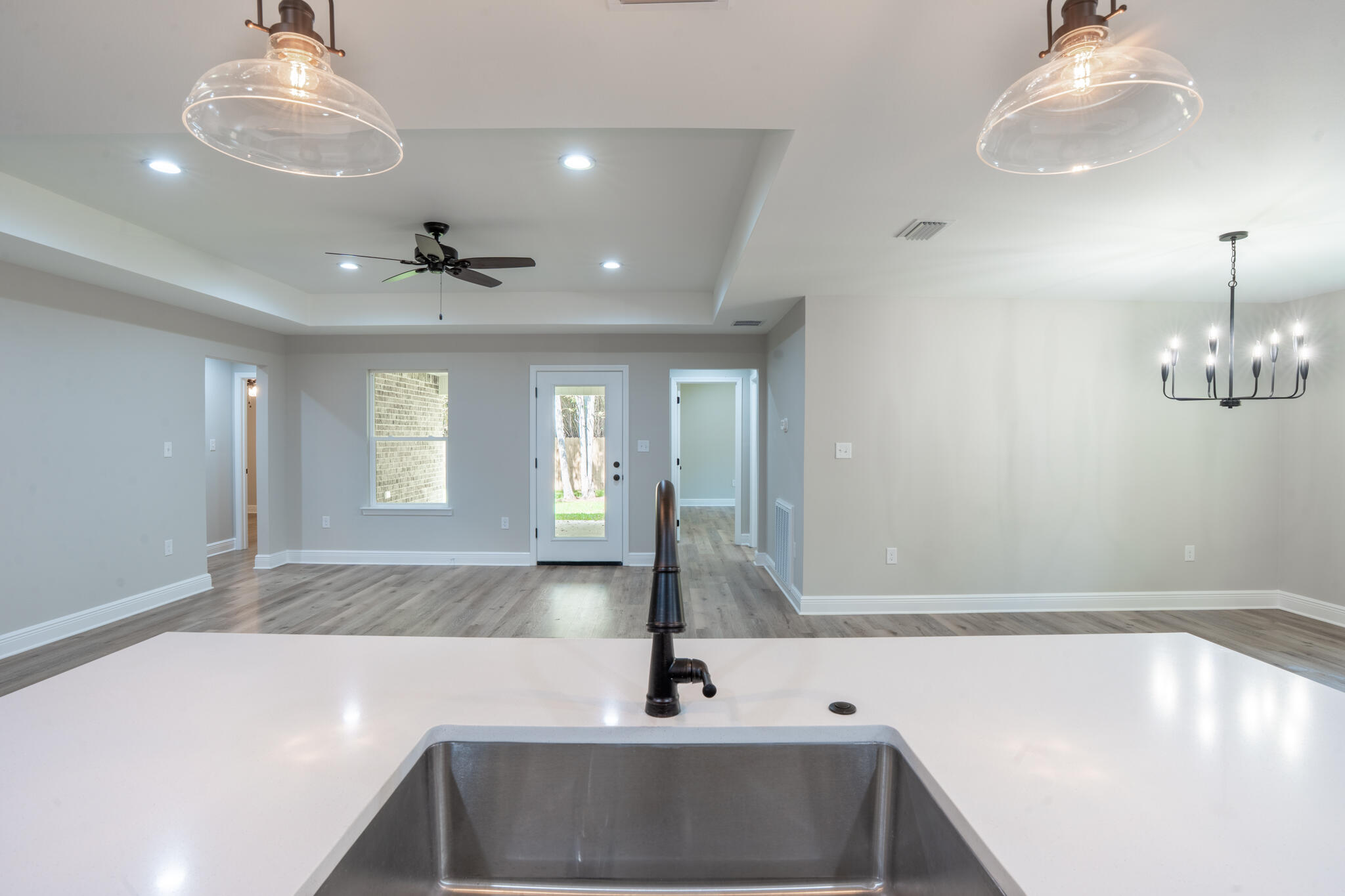 19 NW Highland Drive