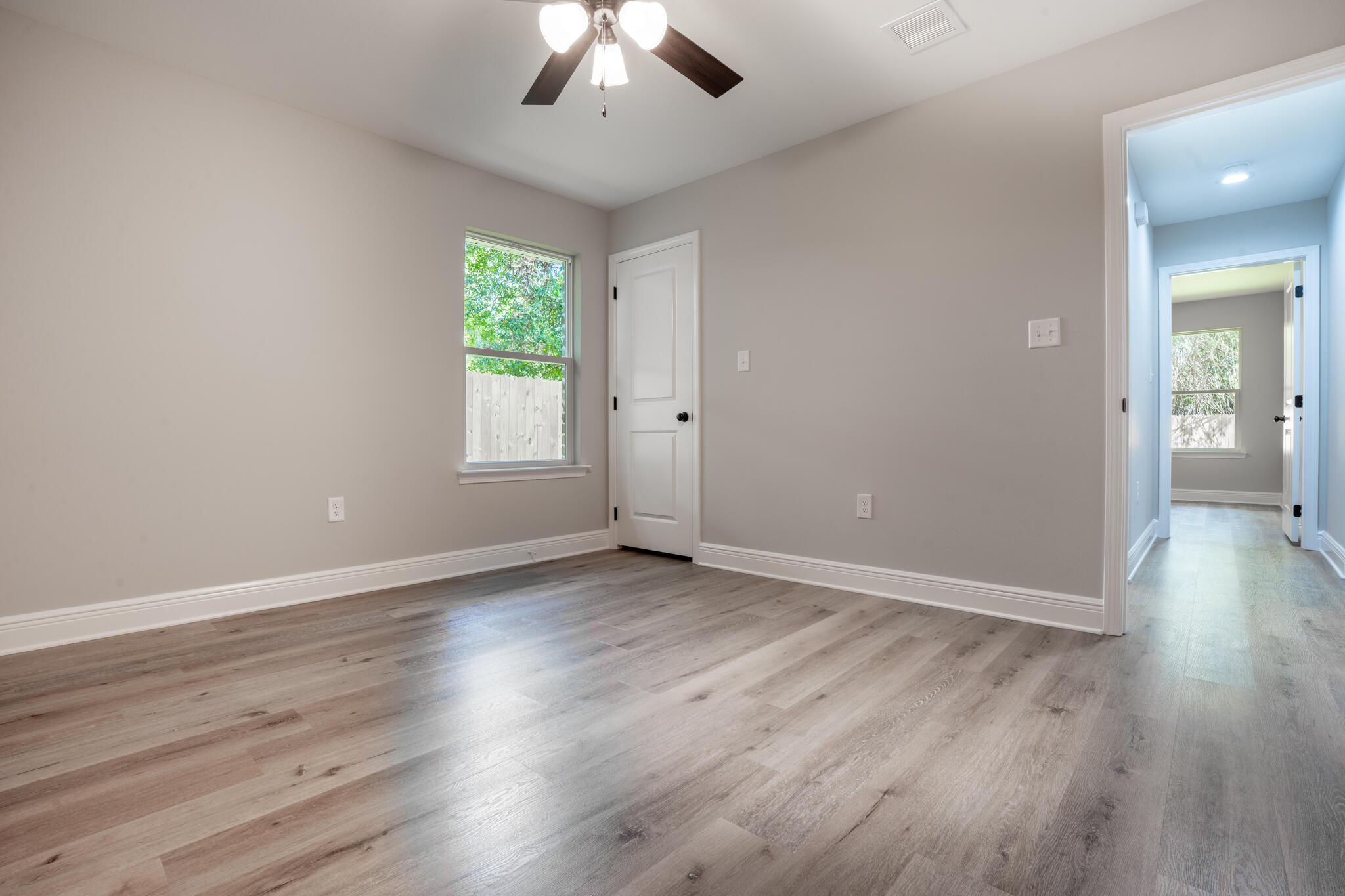 19 NW Highland Drive