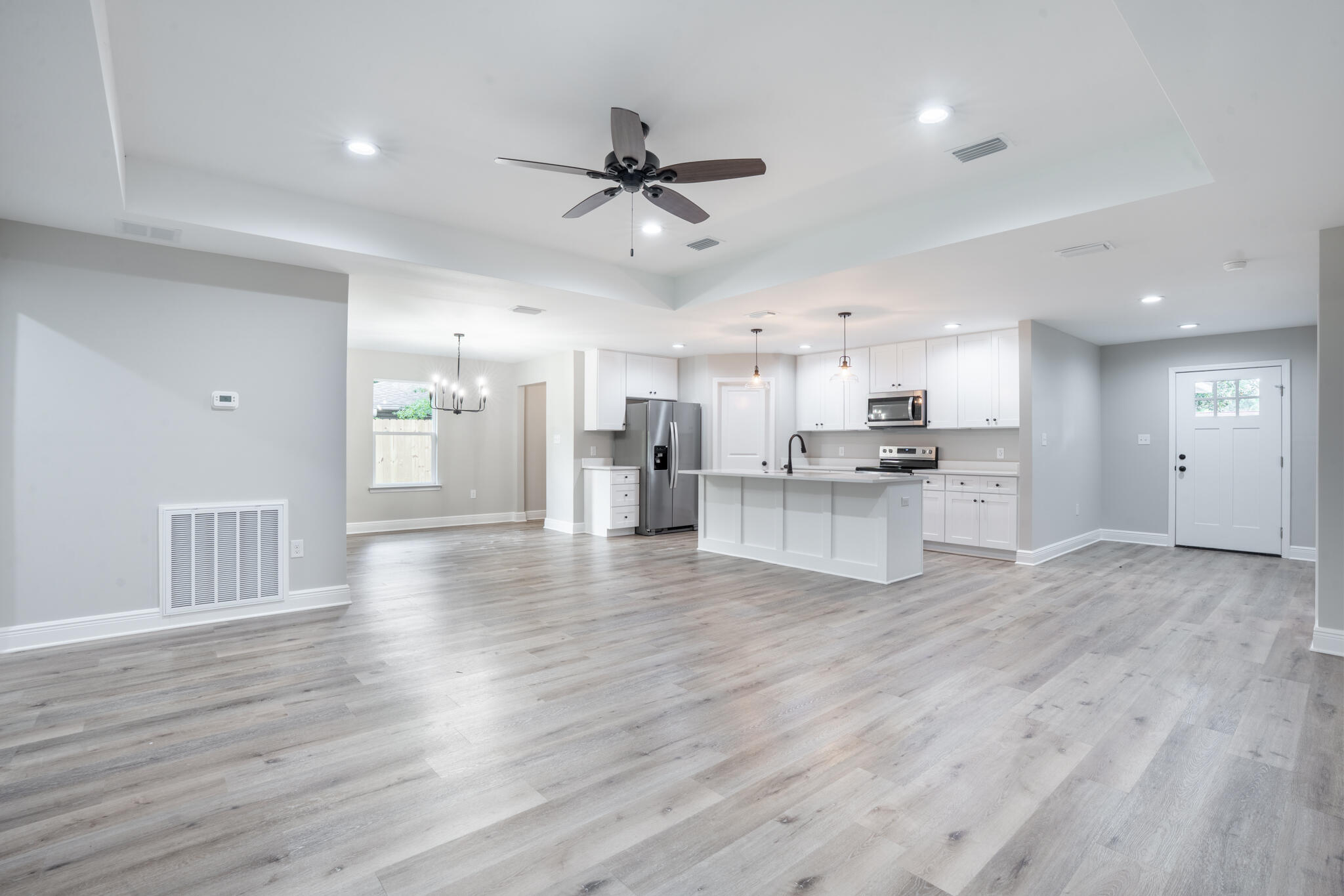 19 NW Highland Drive