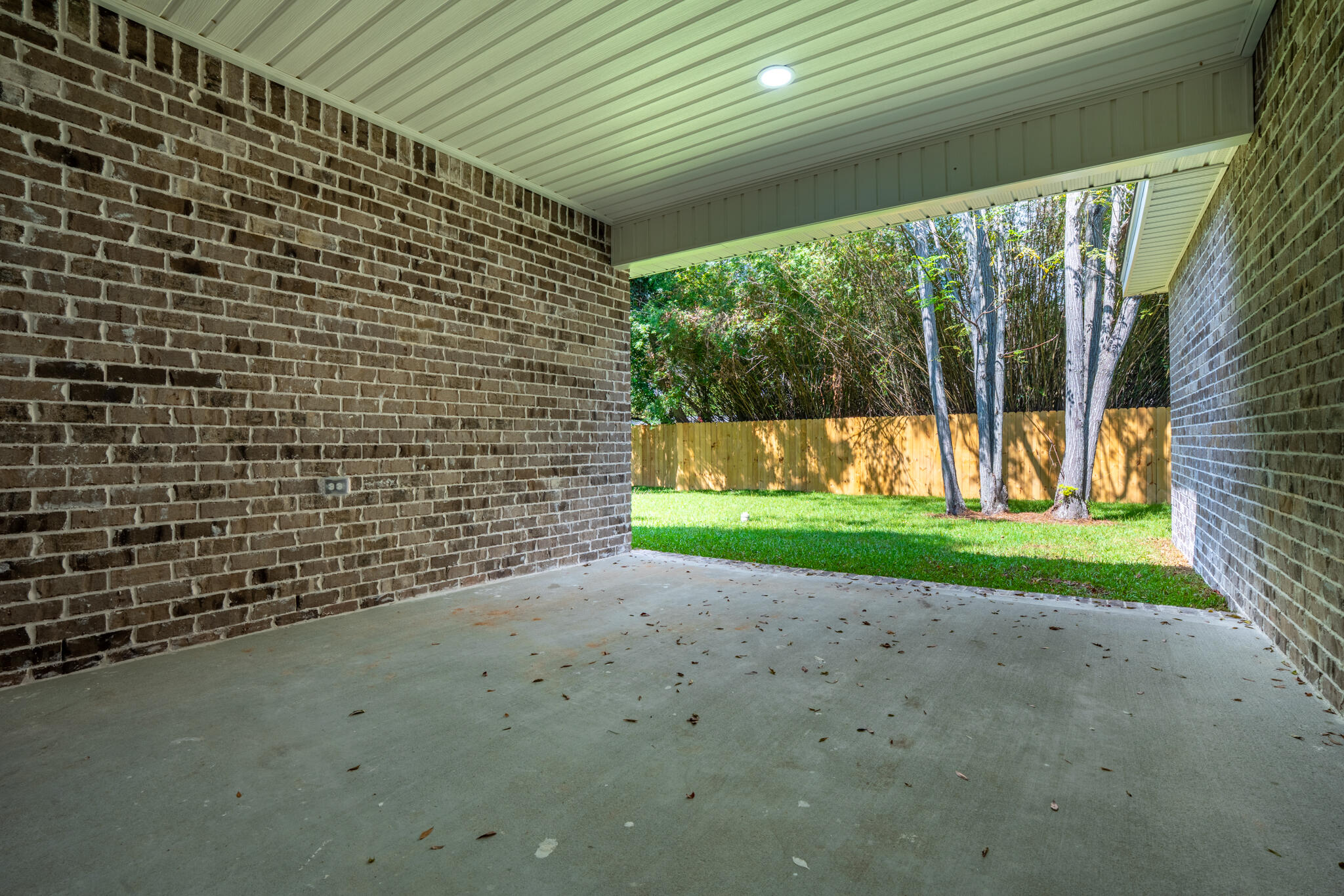 19 NW Highland Drive