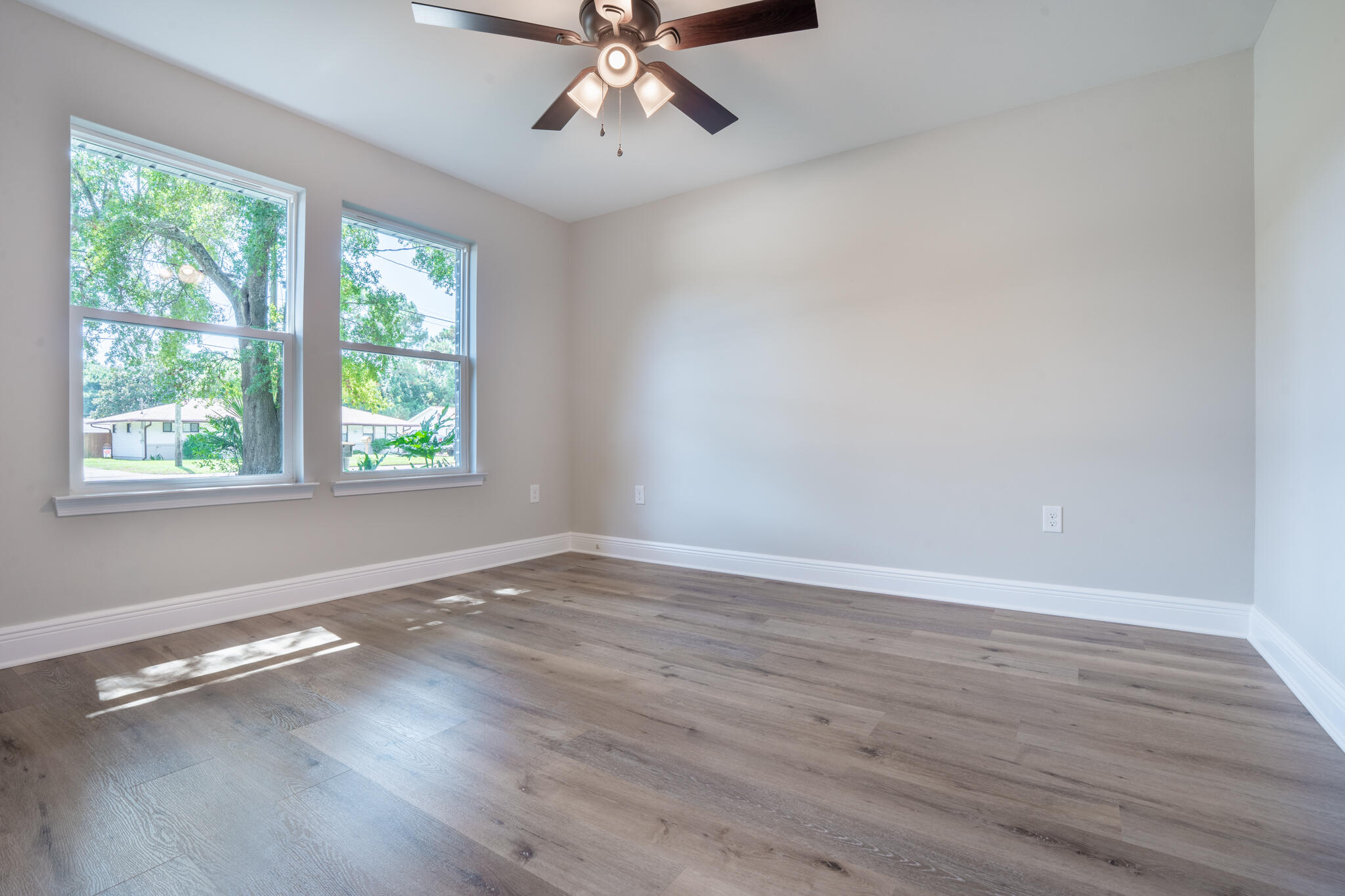 19 NW Highland Drive