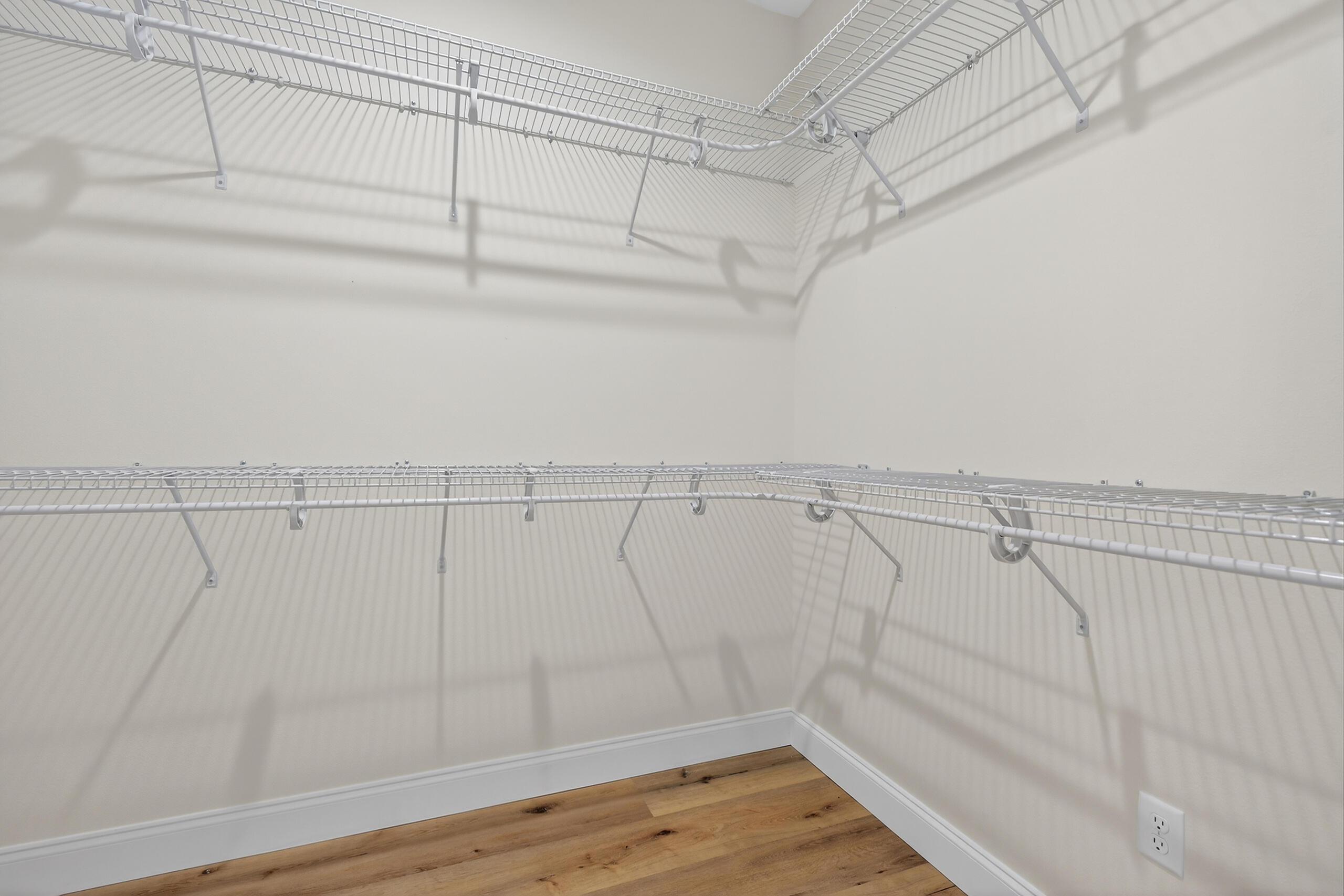 228 NE Greenbrier Circle