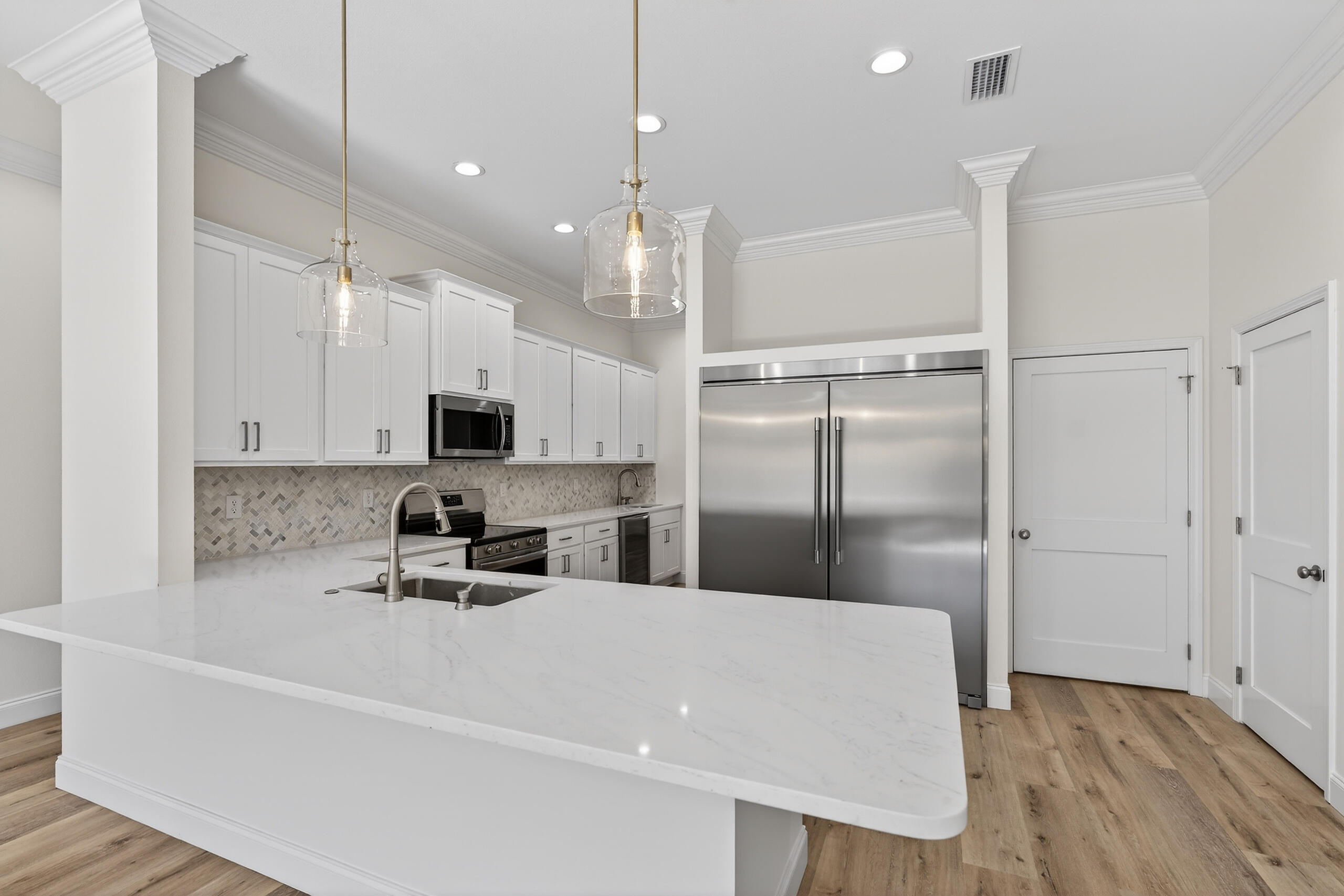 228 NE Greenbrier Circle