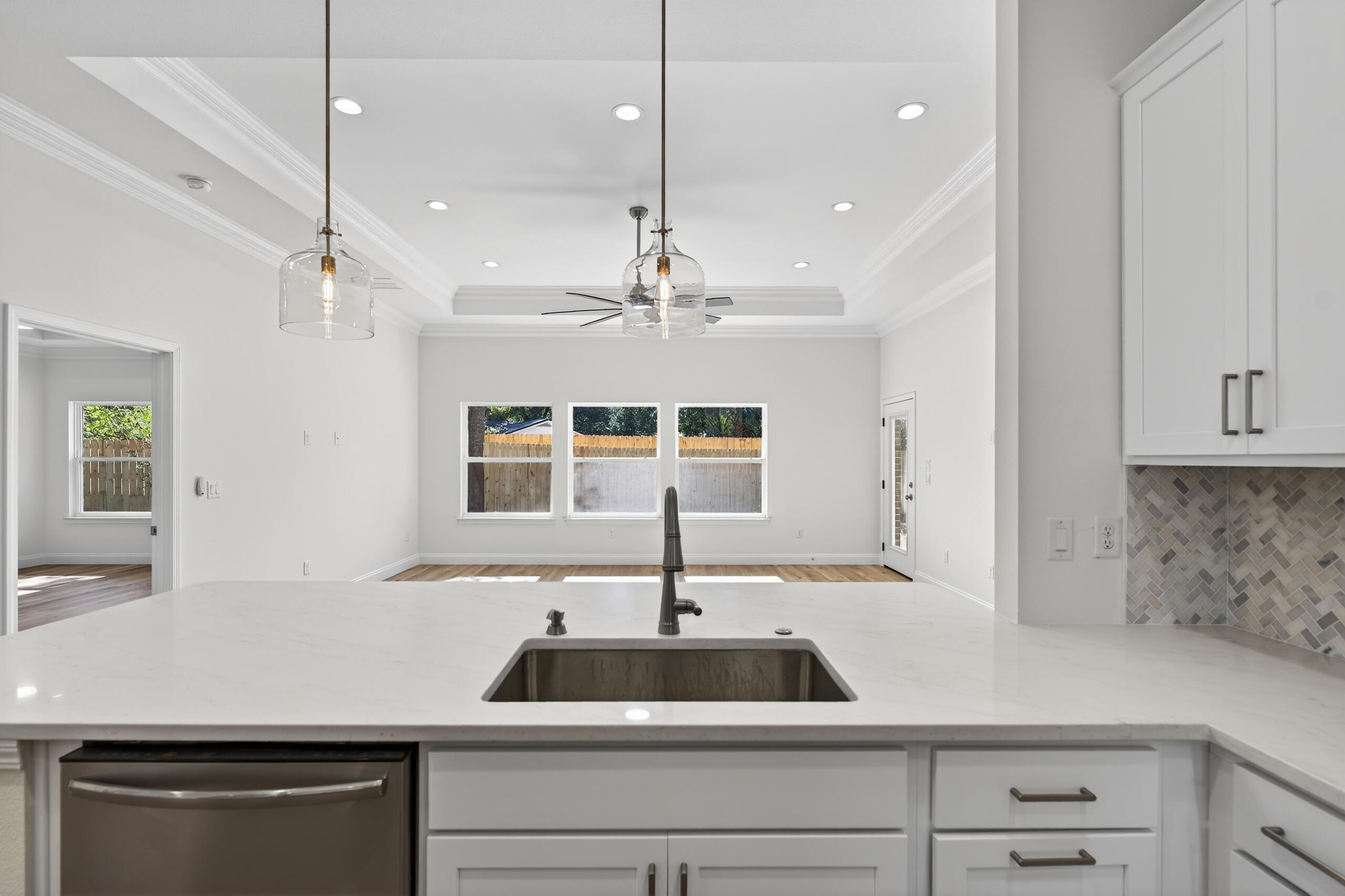 228 NE Greenbrier Circle