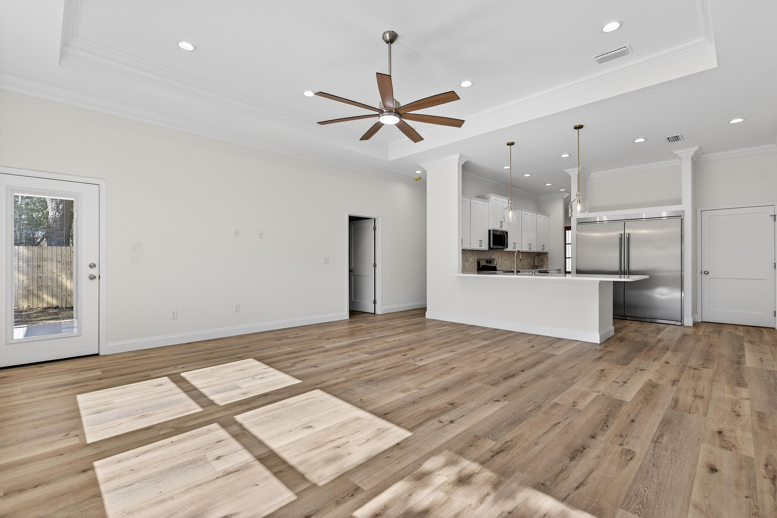 228 NE Greenbrier Circle