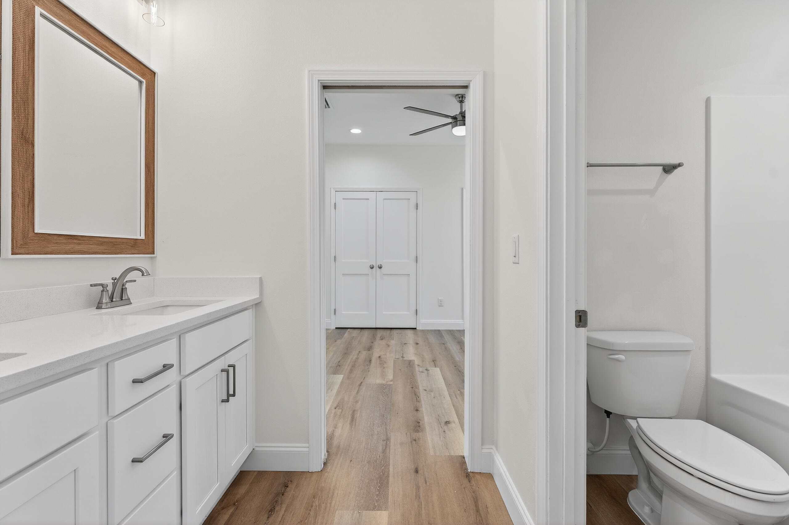 228 NE Greenbrier Circle