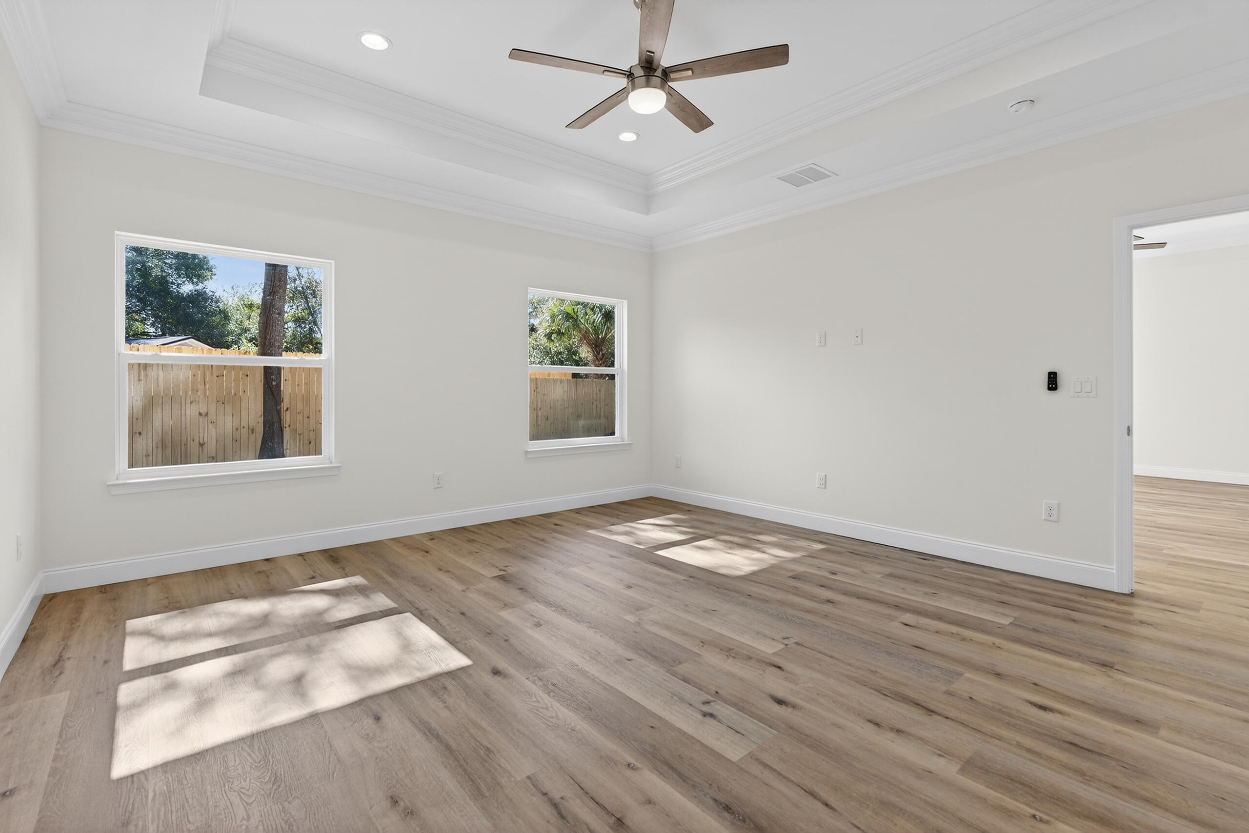 228 NE Greenbrier Circle