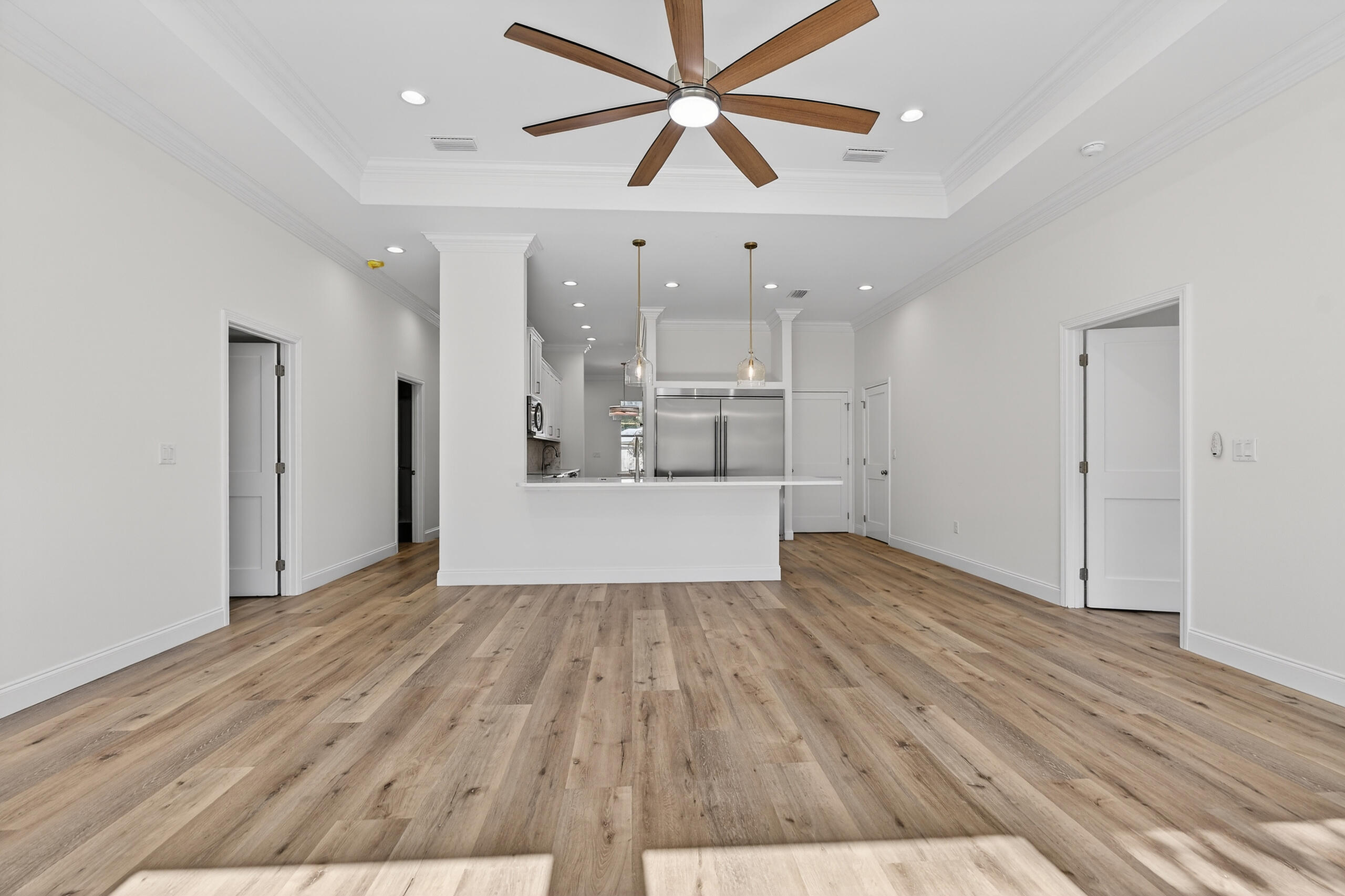 228 NE Greenbrier Circle