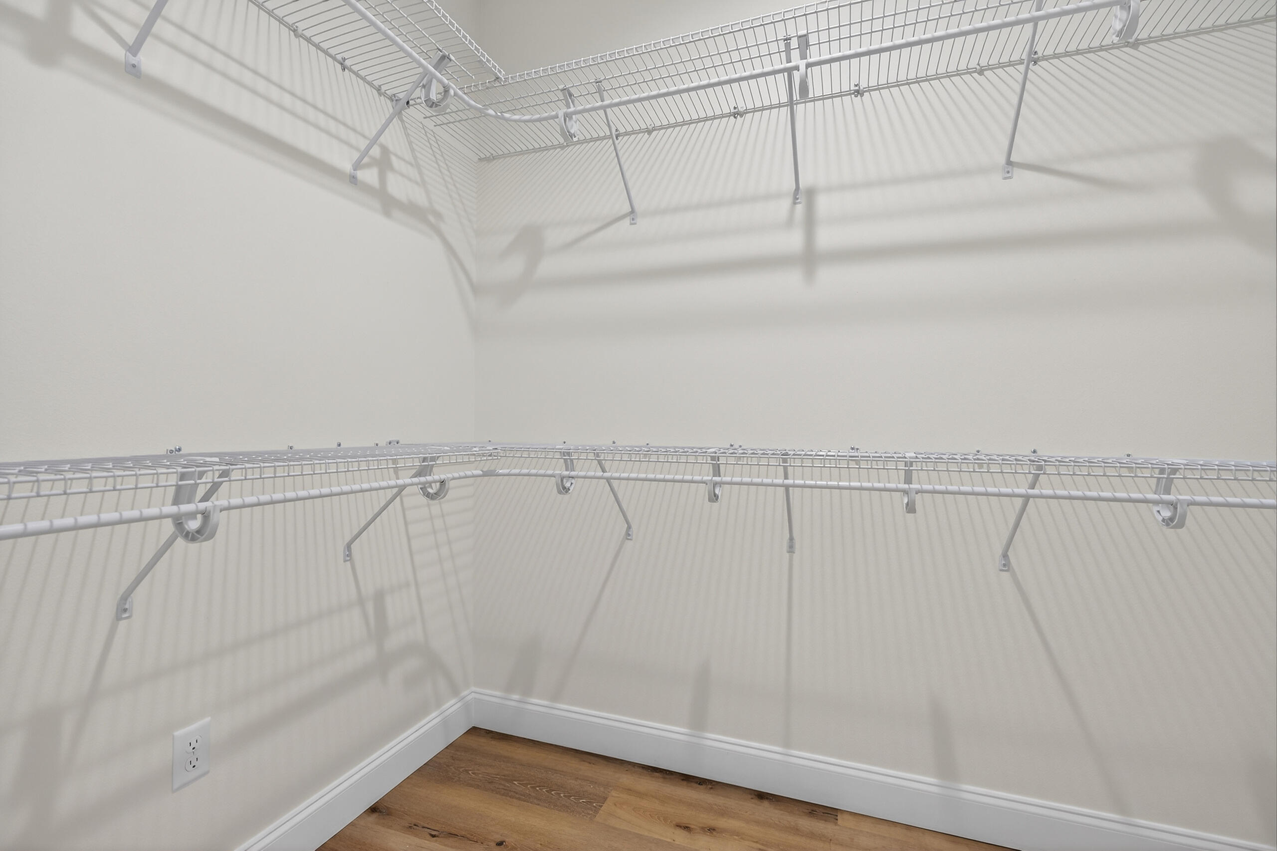 228 NE Greenbrier Circle