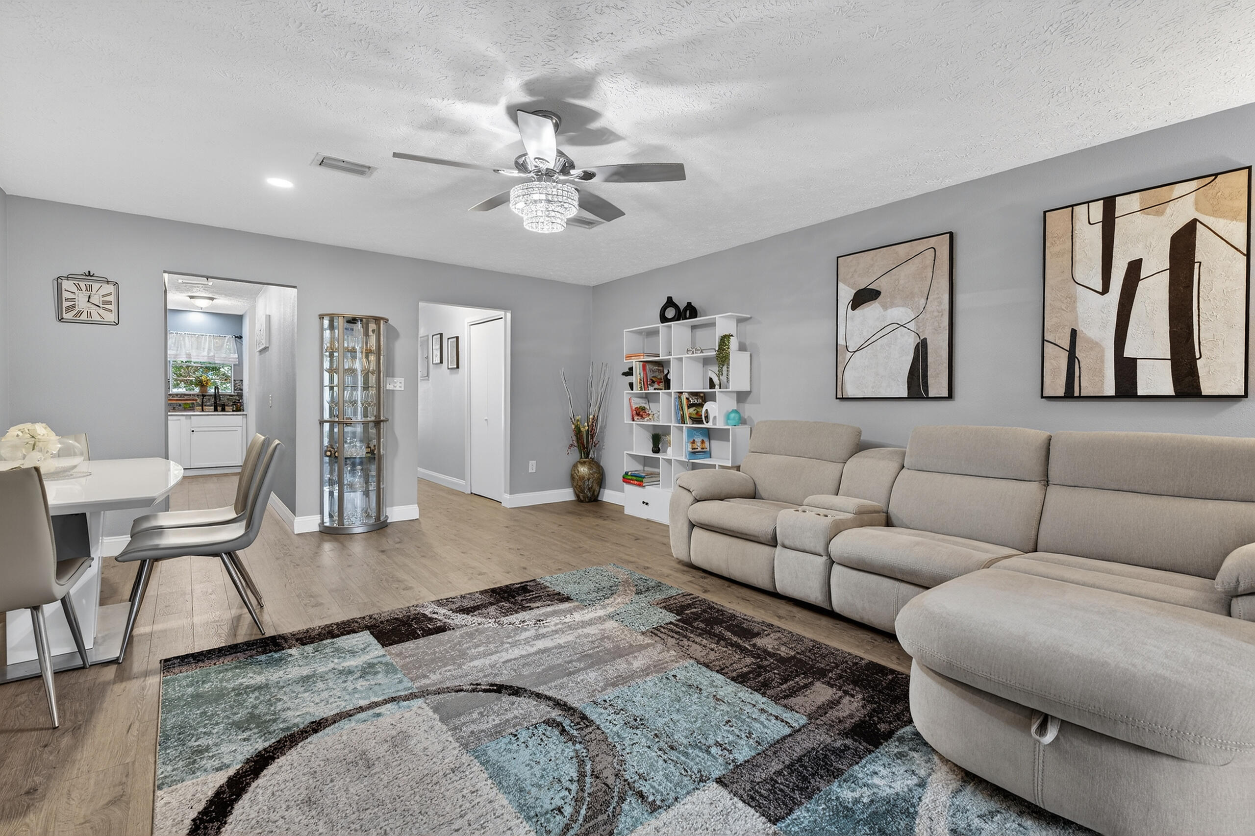 35 10th Street D