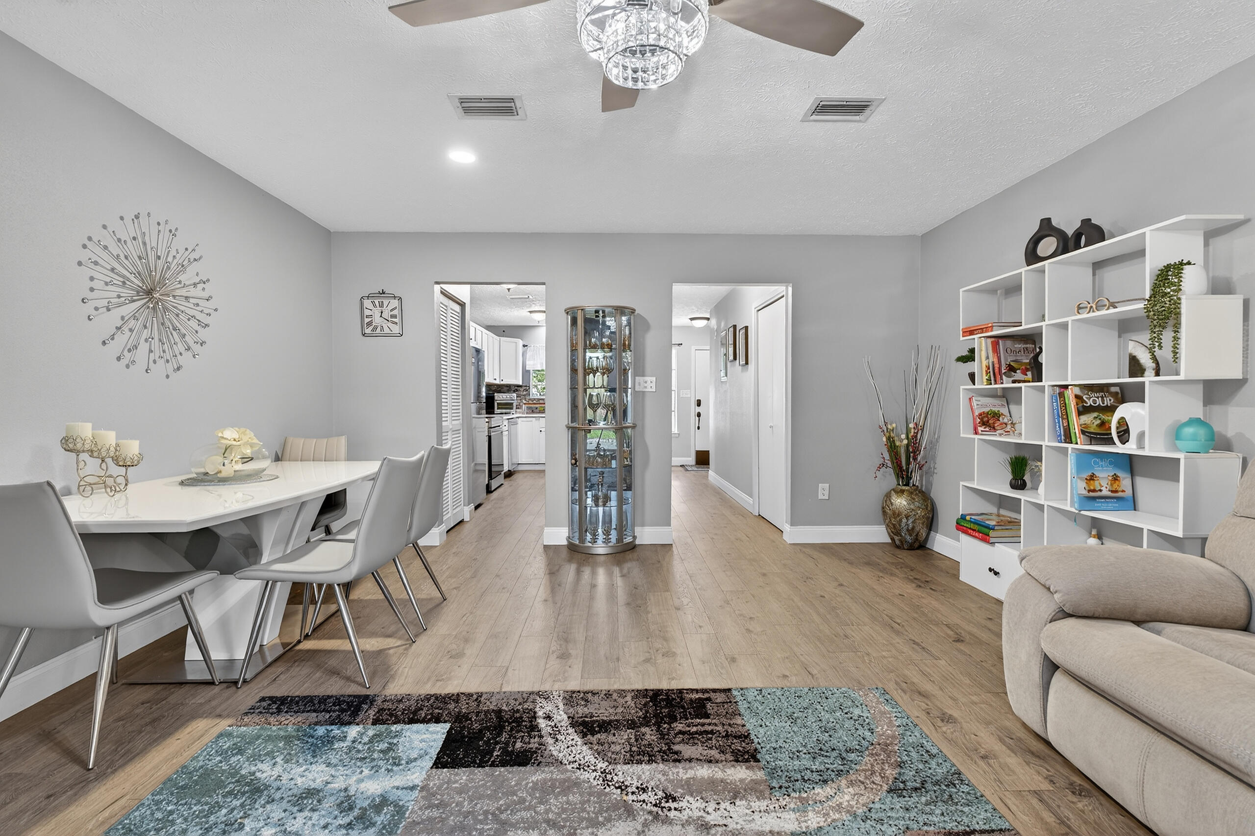 35 10th Street D
