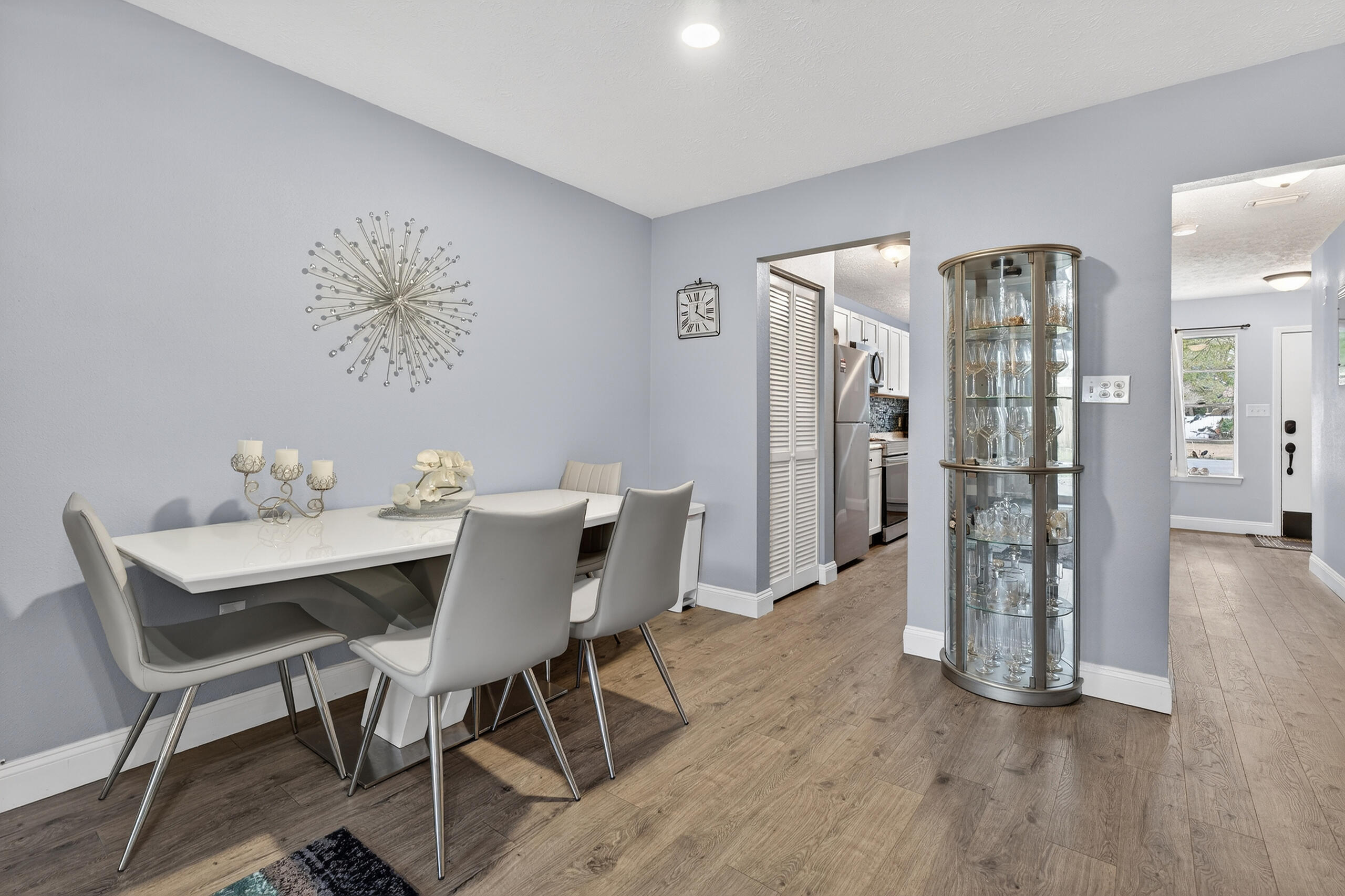 35 10th Street D