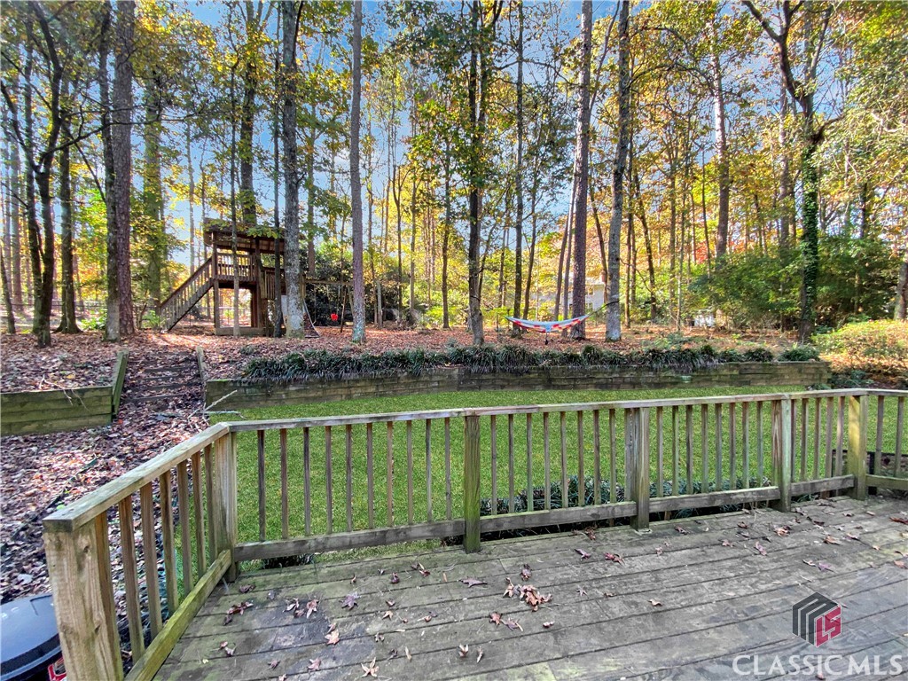 1240 Ferncreek Drive