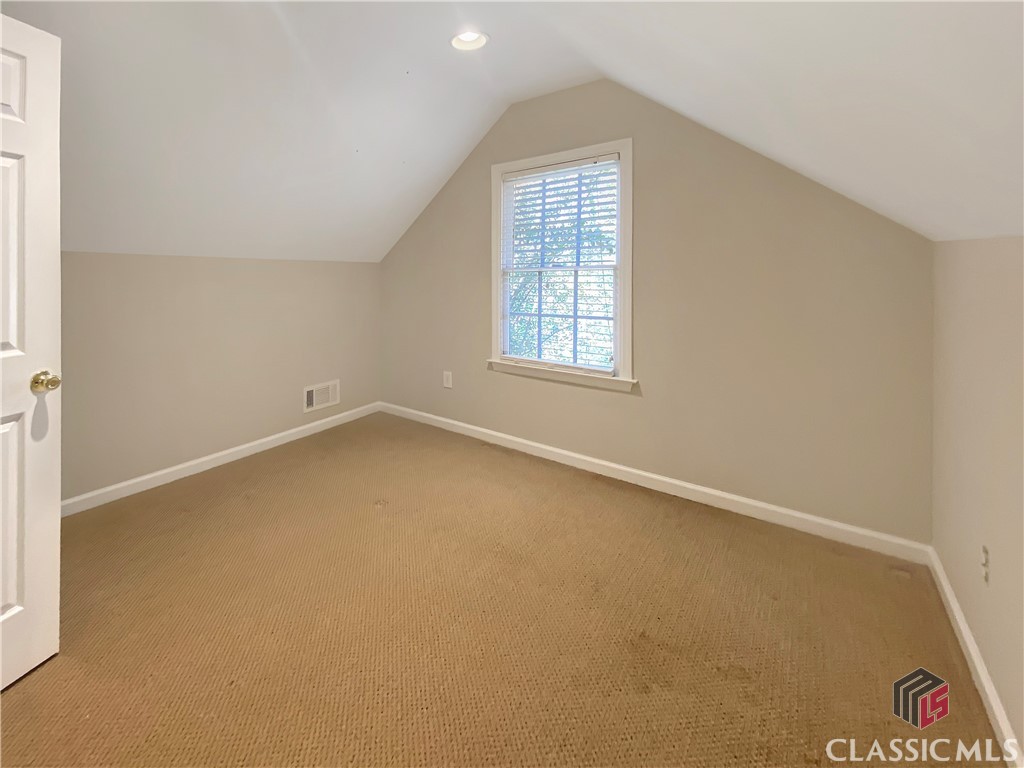 1240 Ferncreek Drive