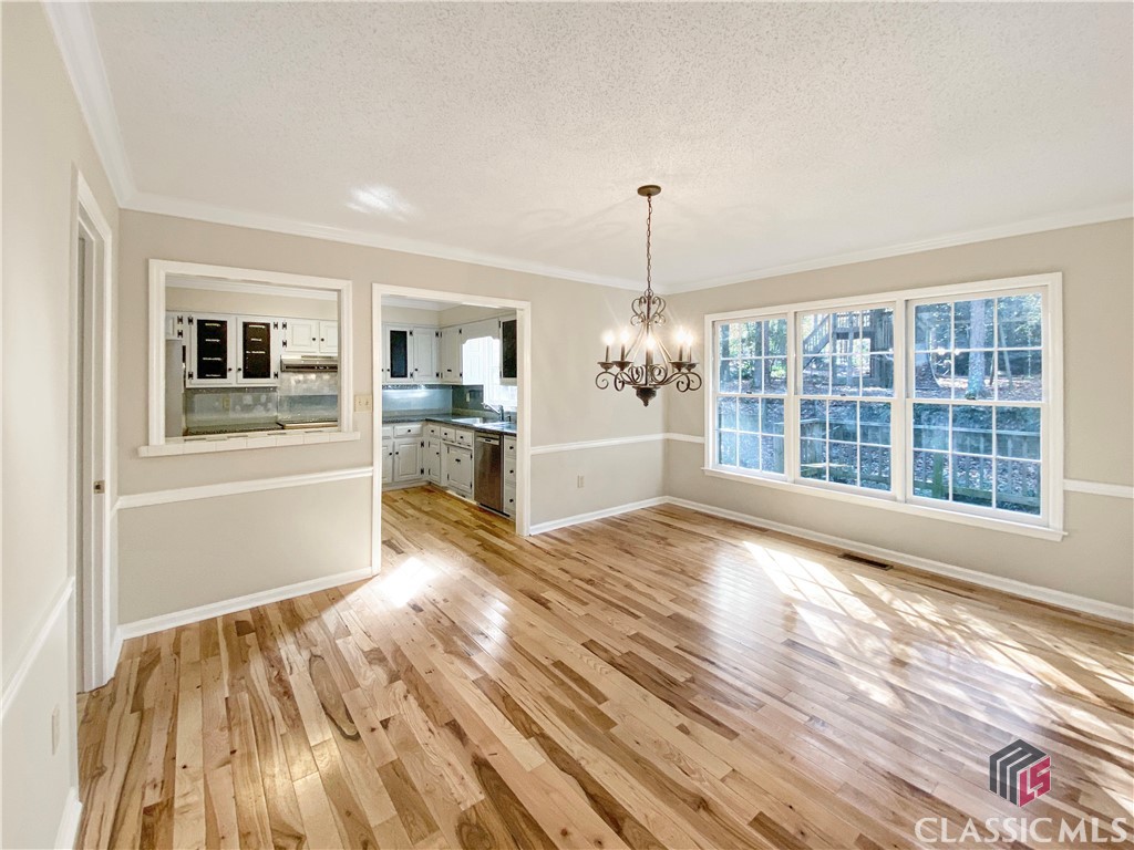 1240 Ferncreek Drive