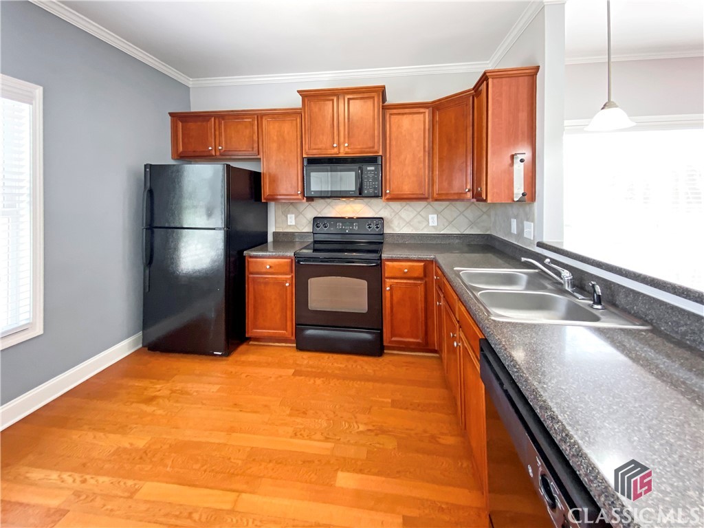 421 Whitehall Road