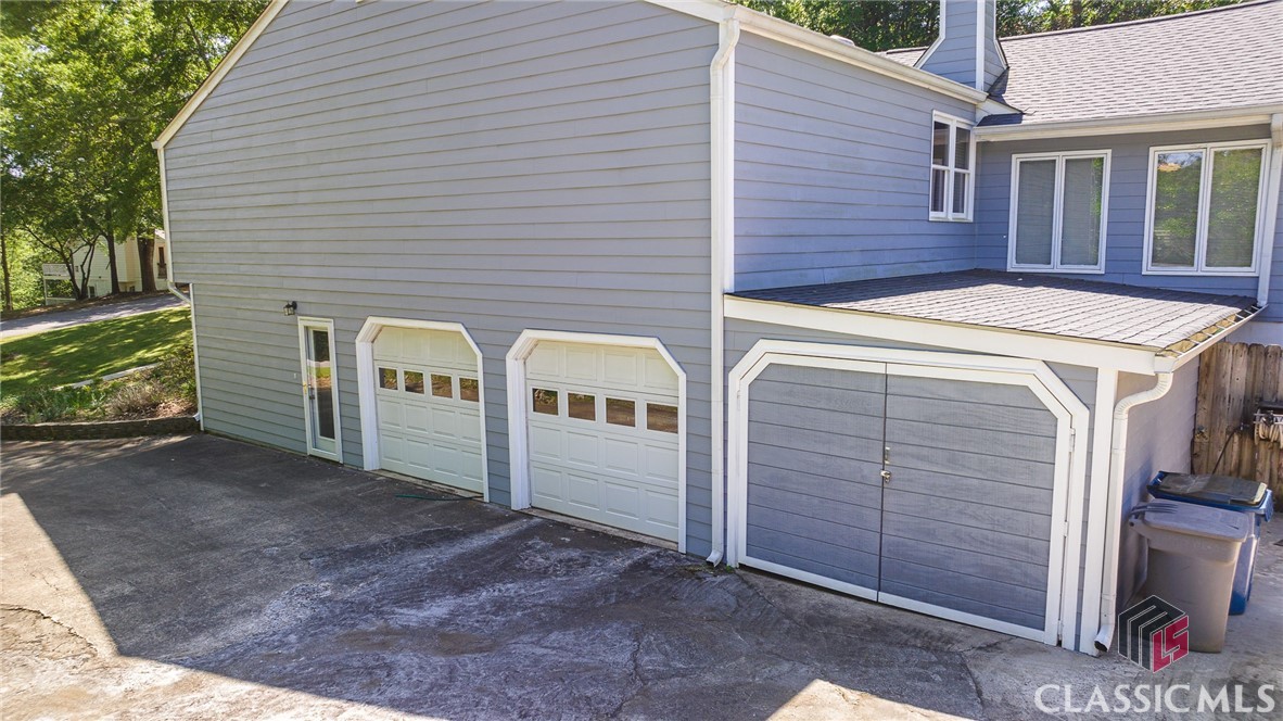 1351 Hollow Creek Lane
