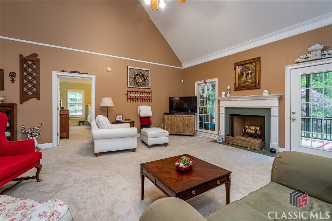 1920 Old Kincaid Road