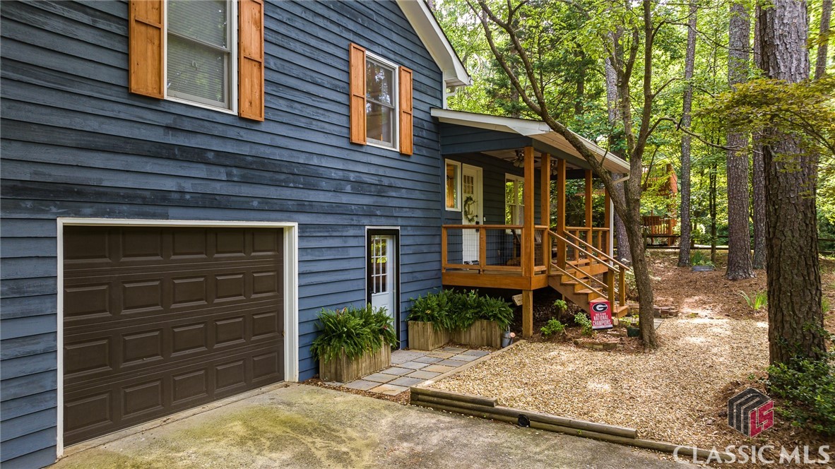 310 Winterberry Drive