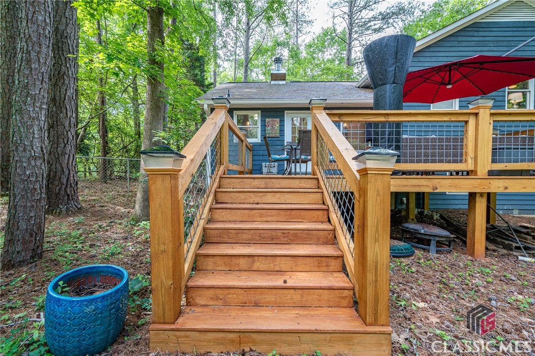 310 Winterberry Drive