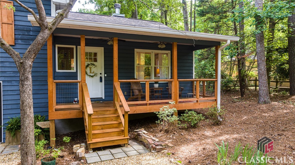 310 Winterberry Drive