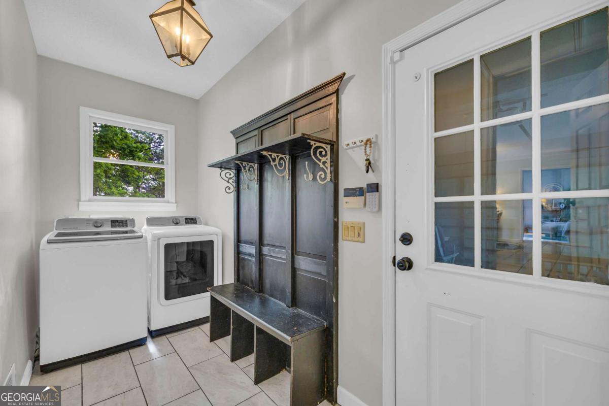 1040 Skipstone Point