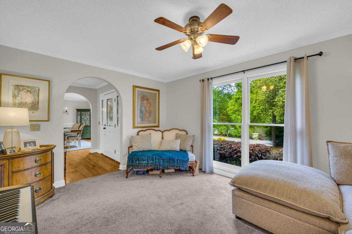 1040 Skipstone Point