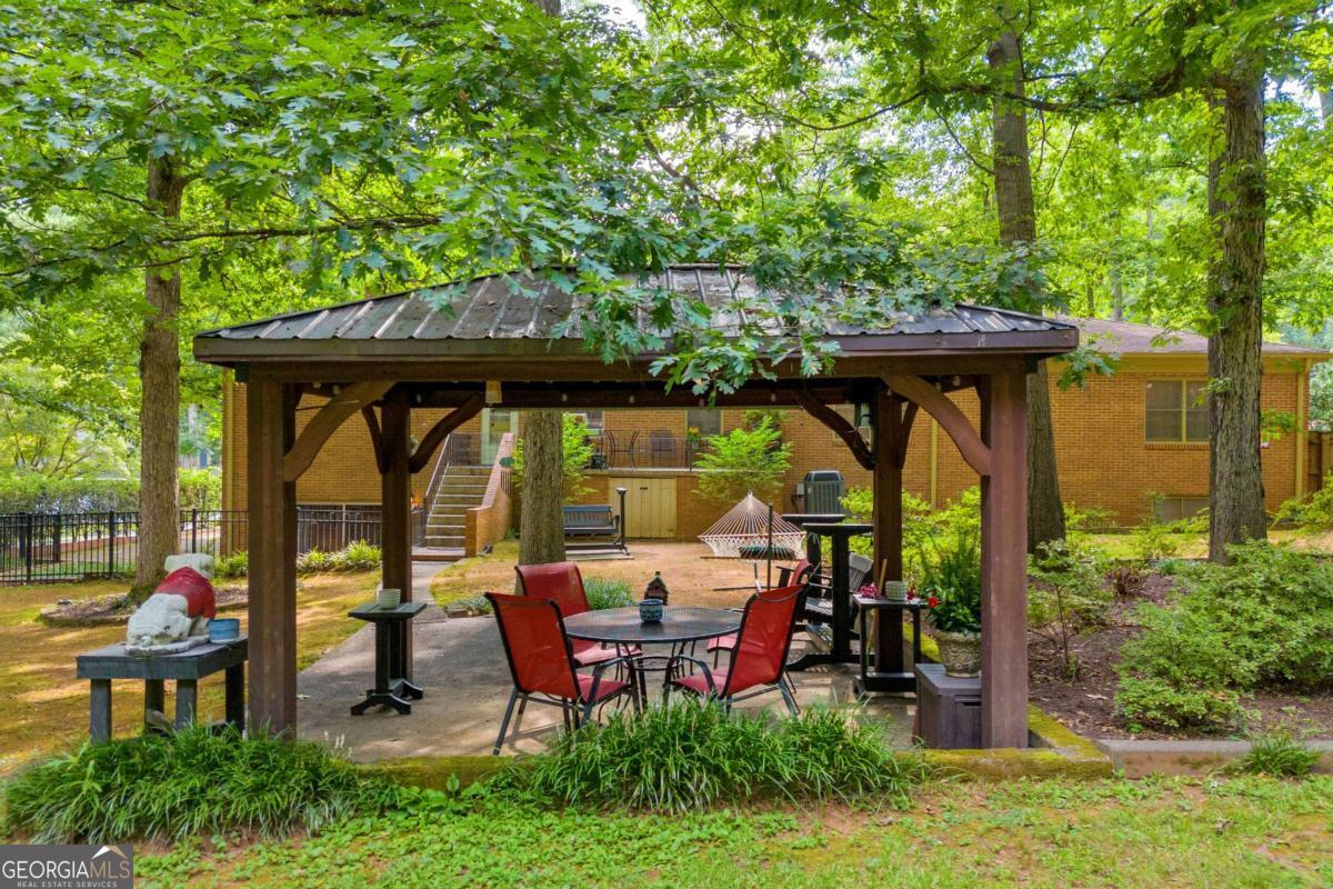 155 Devereux Drive