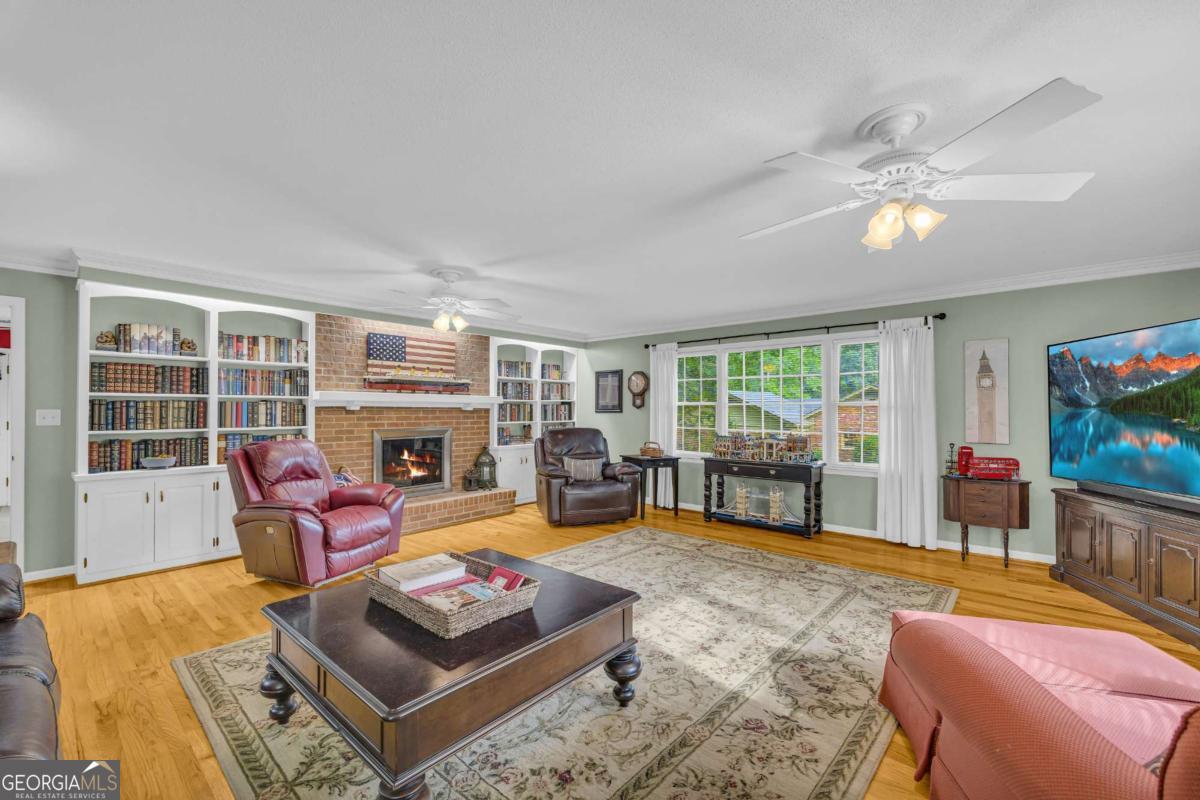 155 Devereux Drive