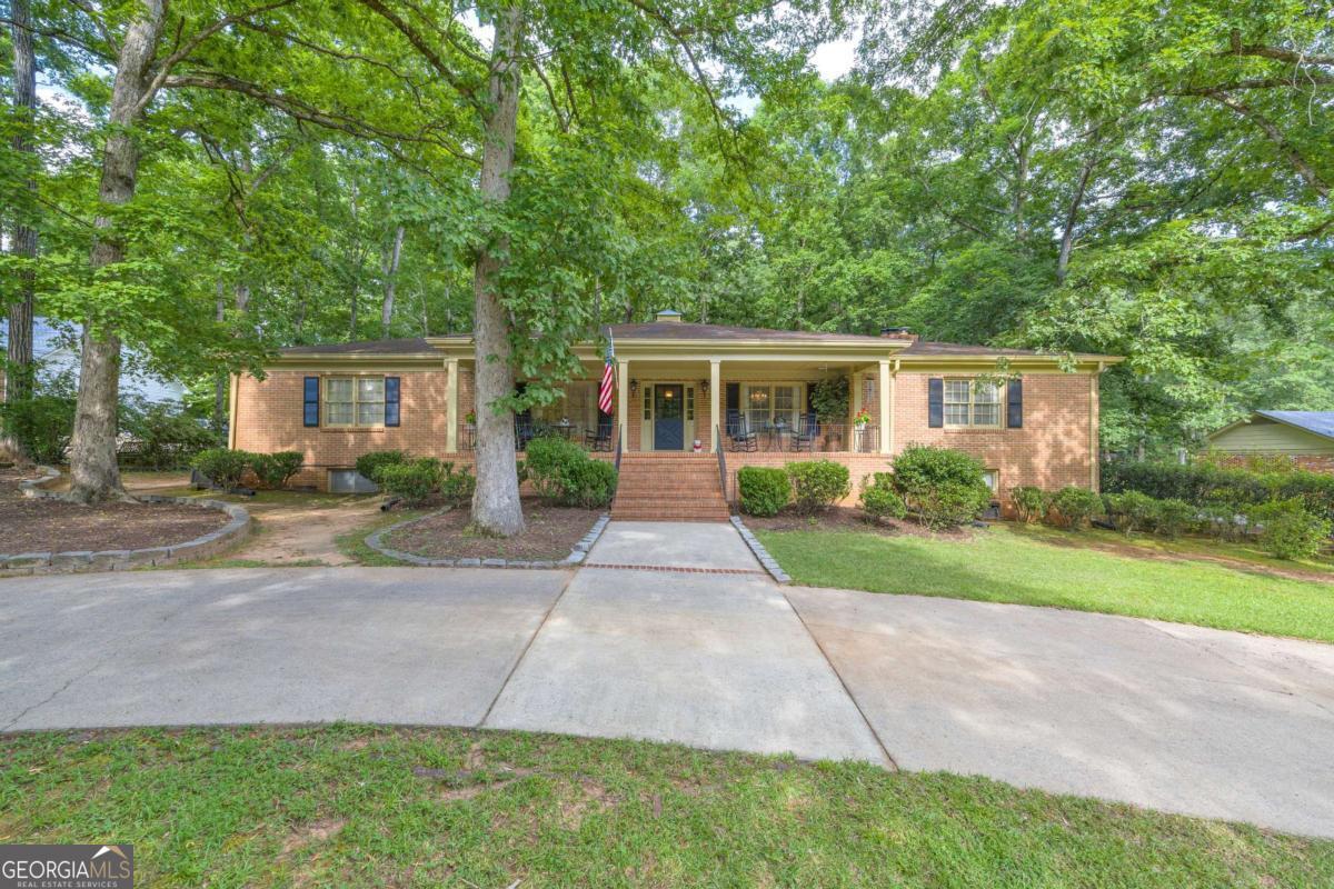 155 Devereux Drive