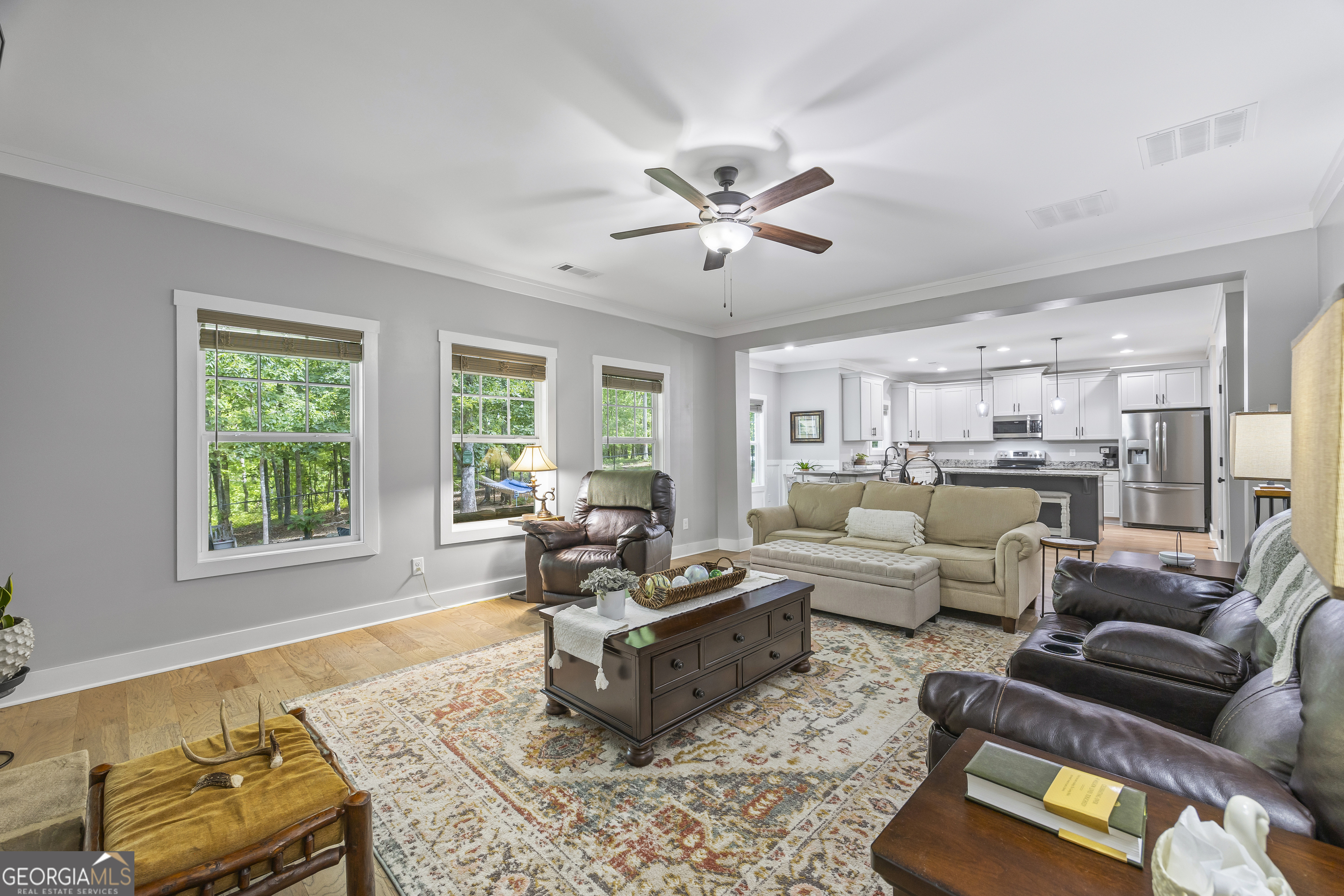 211 Blackthorn Road