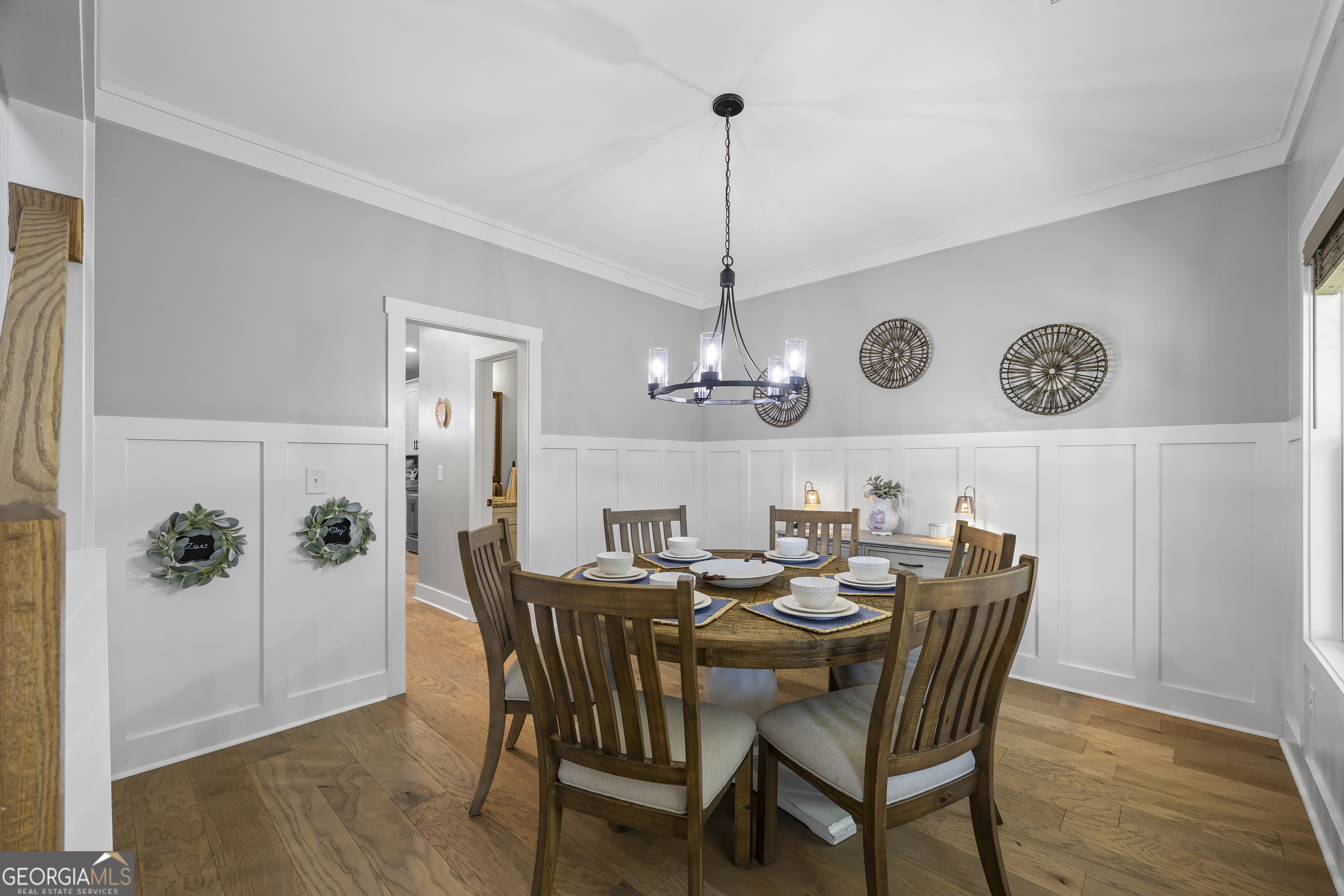 211 Blackthorn Road