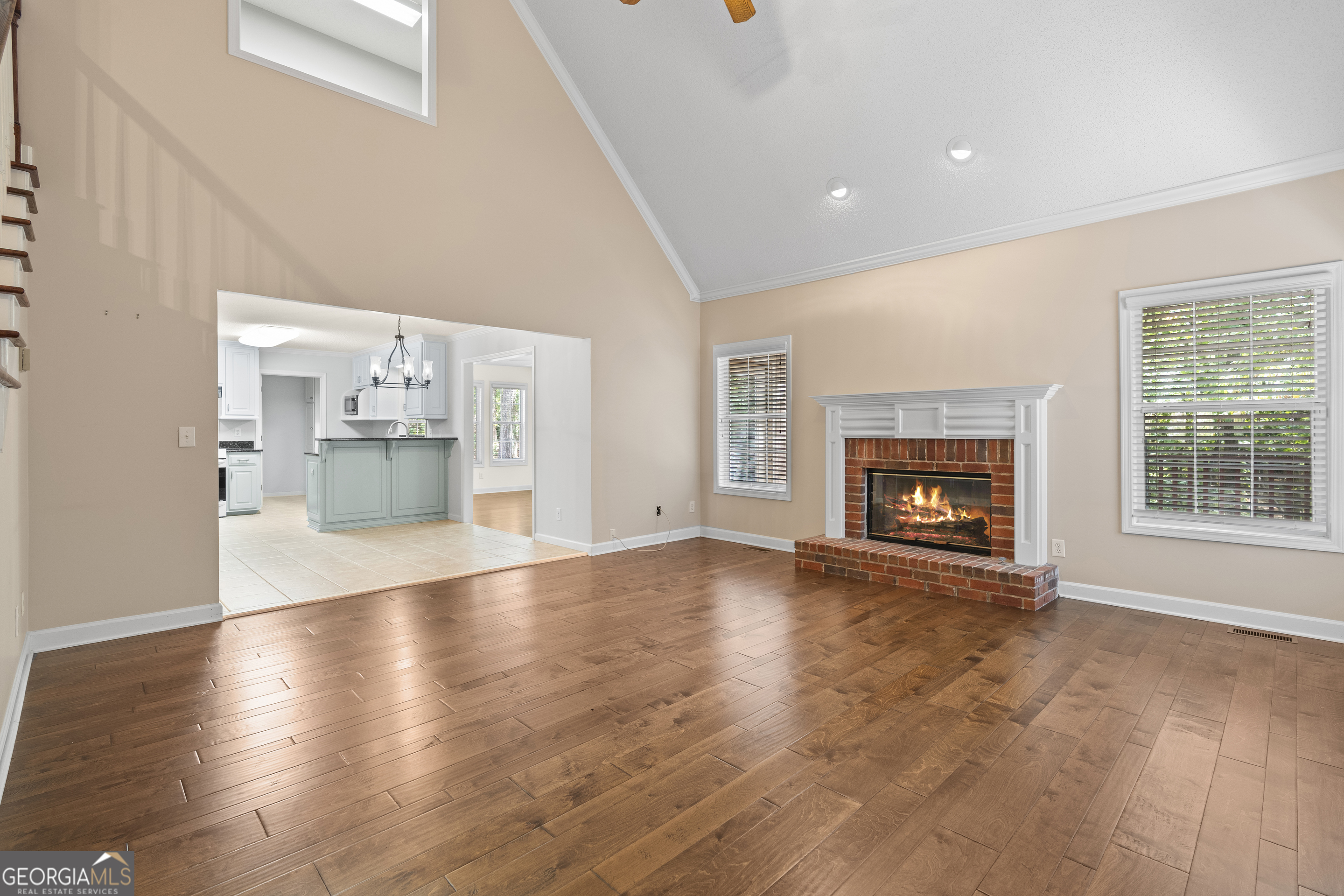 30 Joe Lee Drive