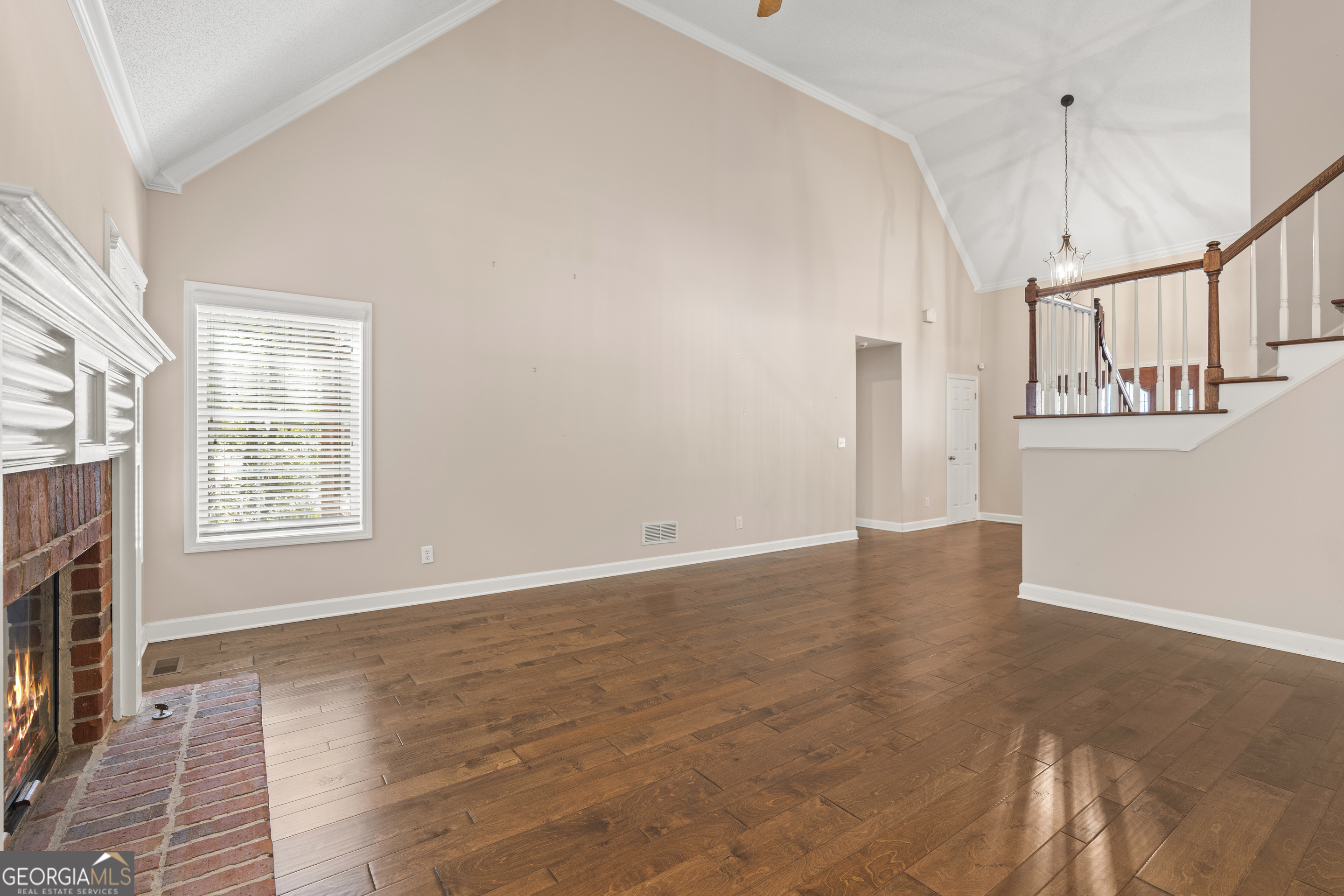 30 Joe Lee Drive