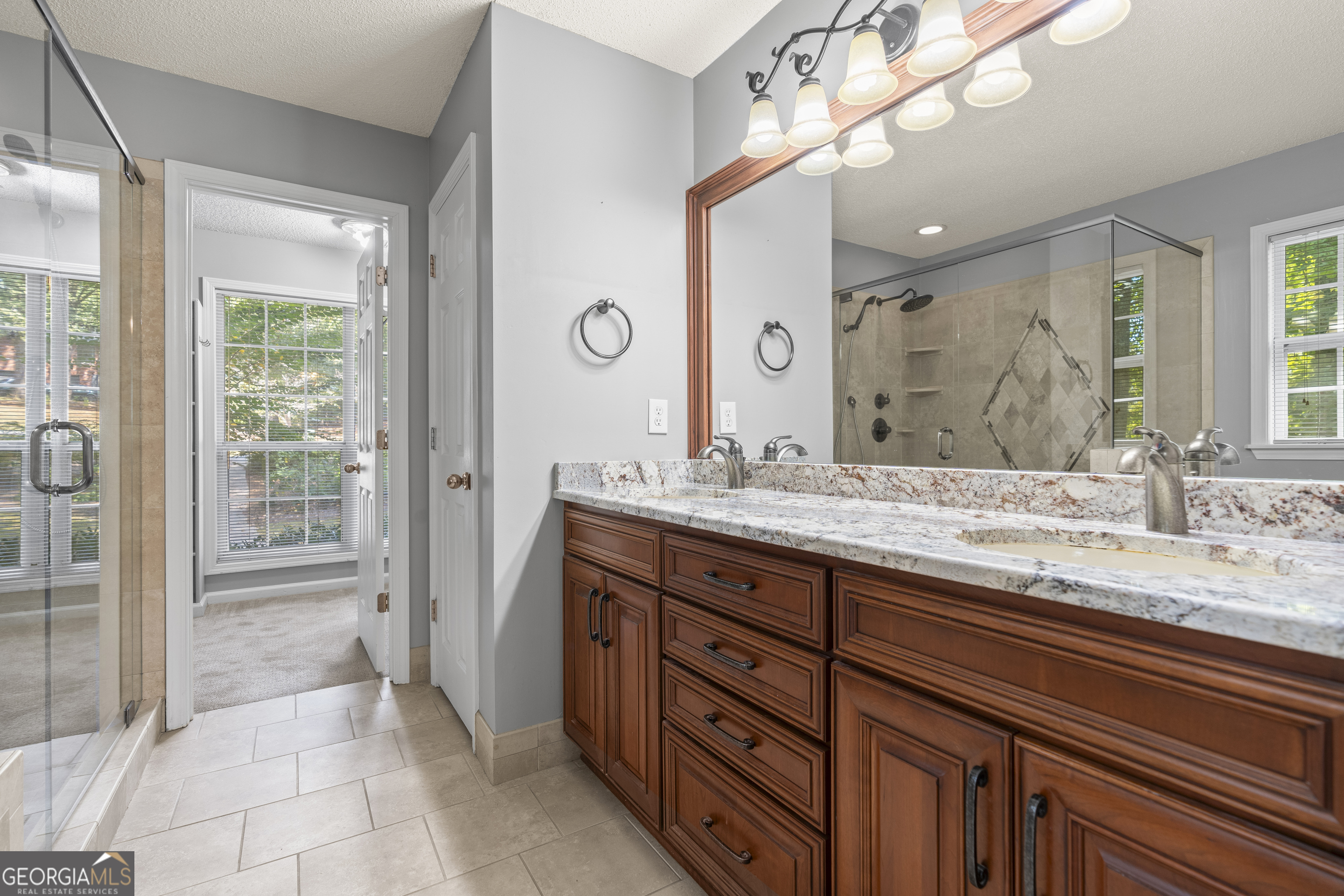 30 Joe Lee Drive
