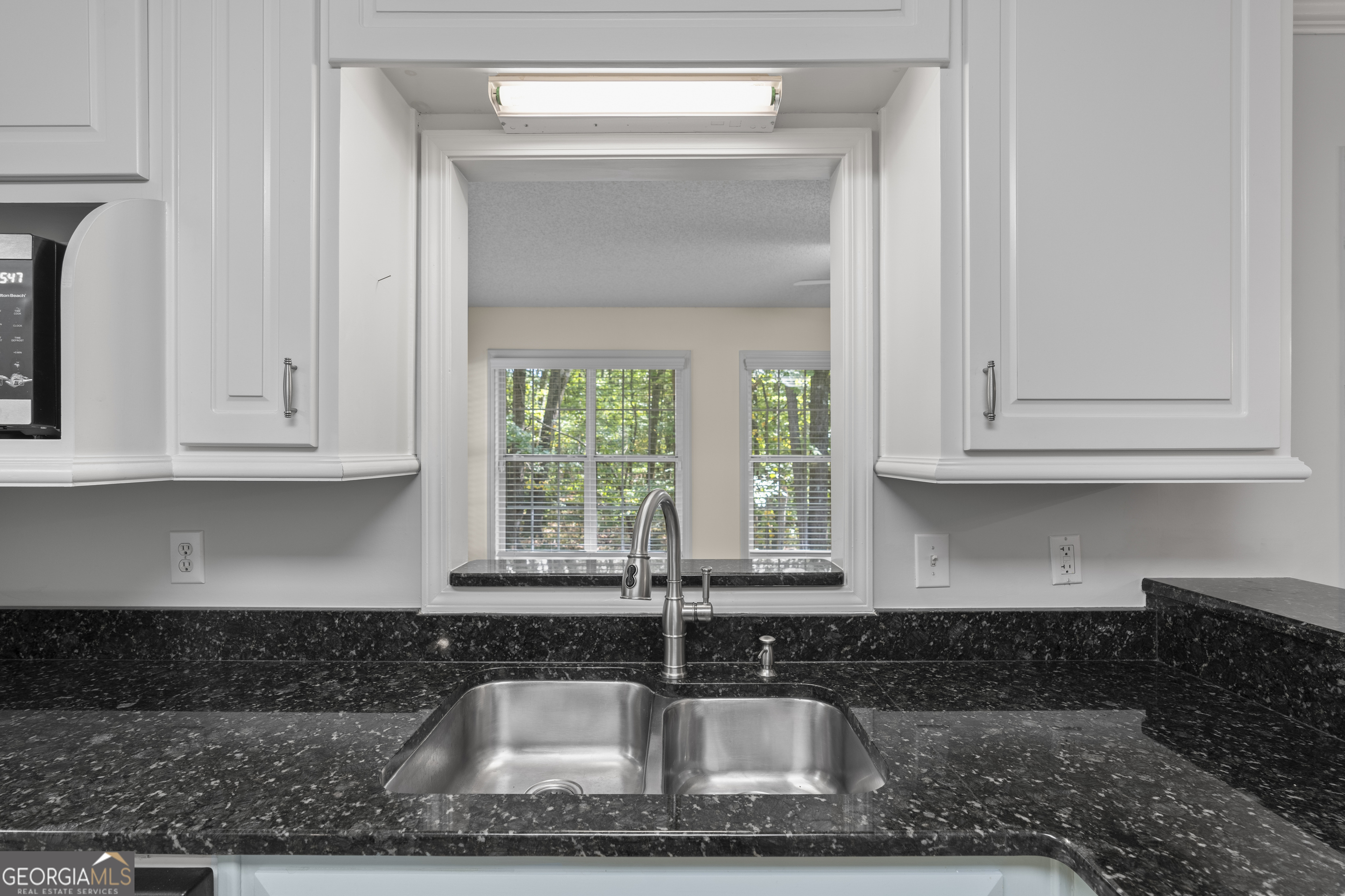 30 Joe Lee Drive