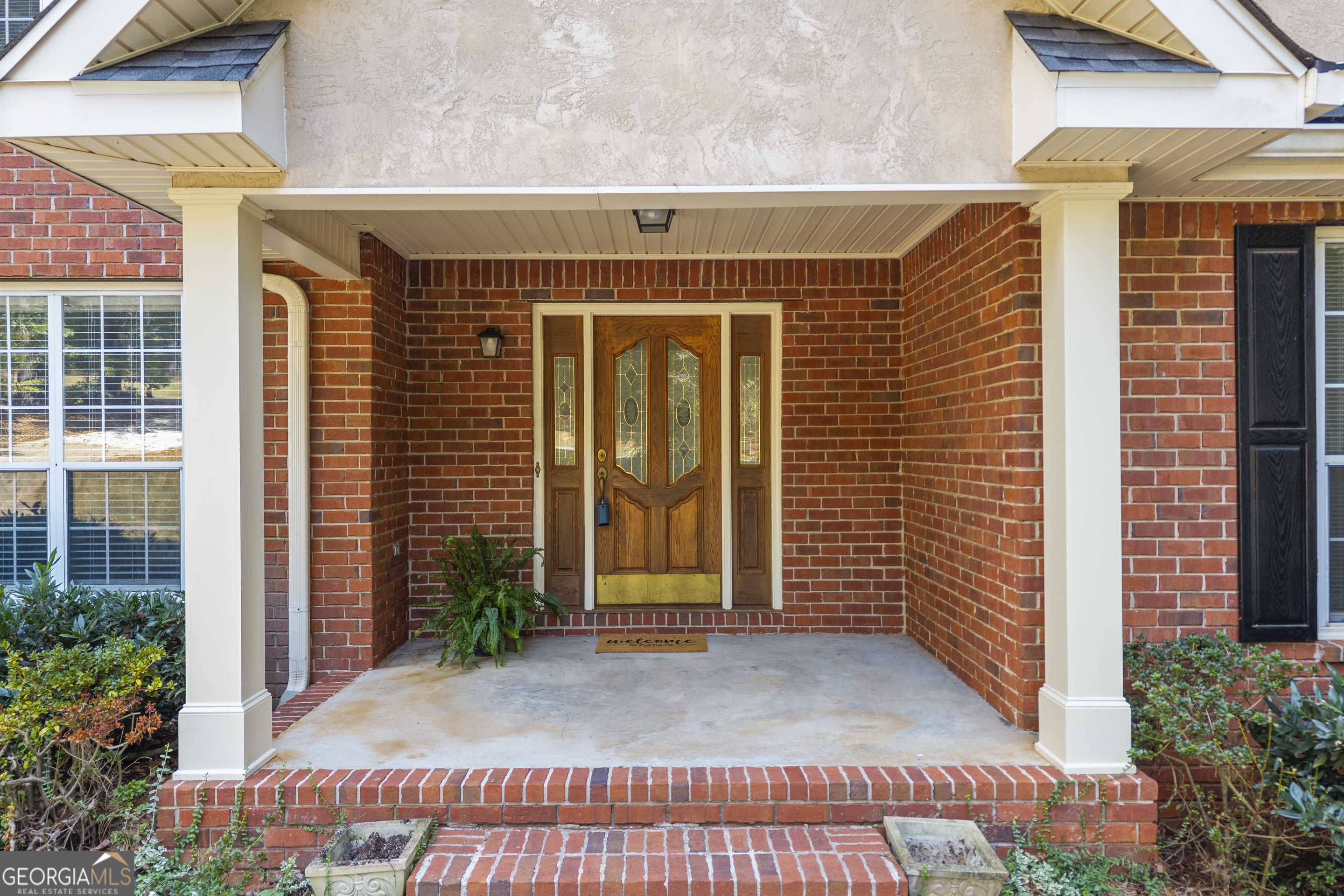 30 Joe Lee Drive