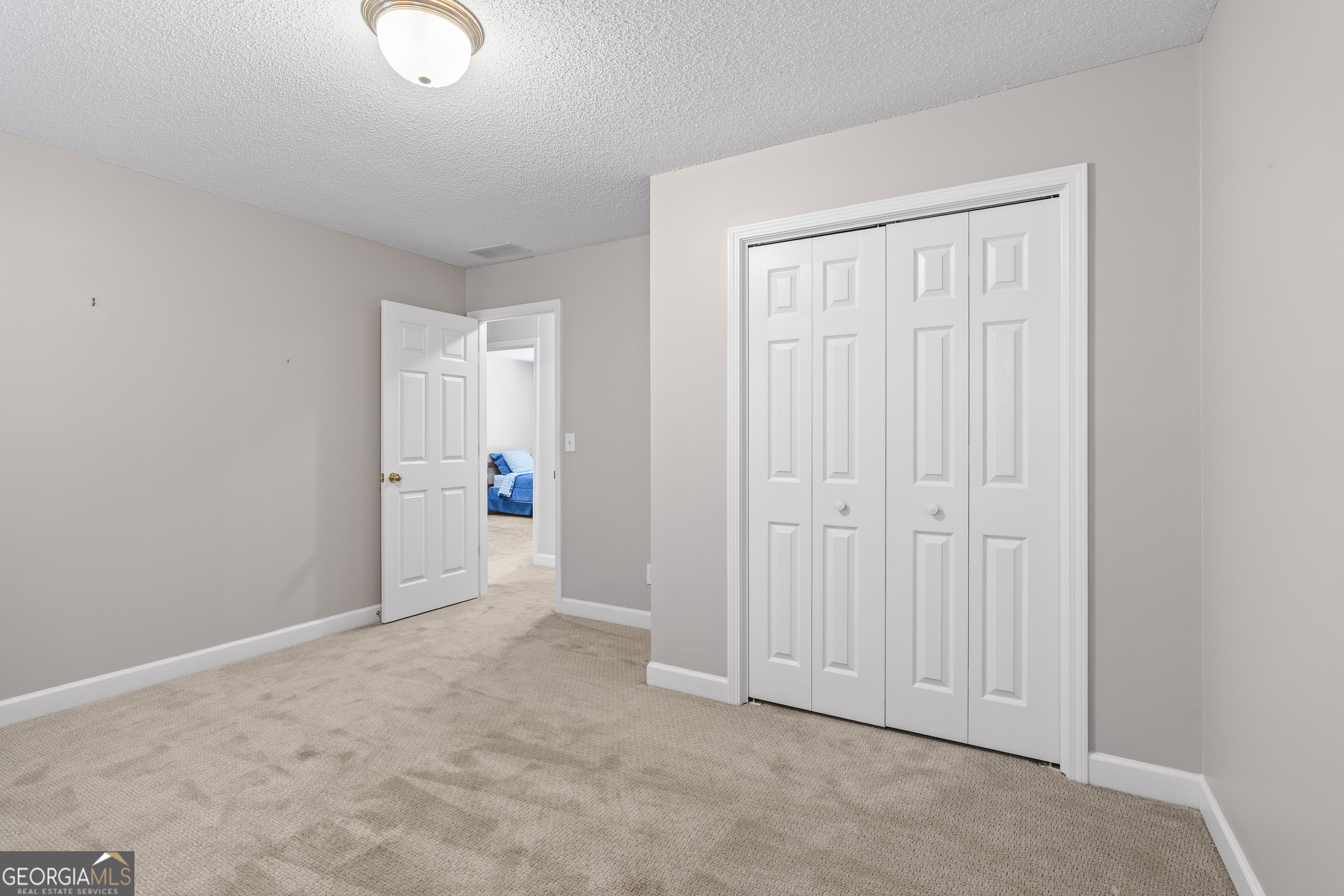 30 Joe Lee Drive