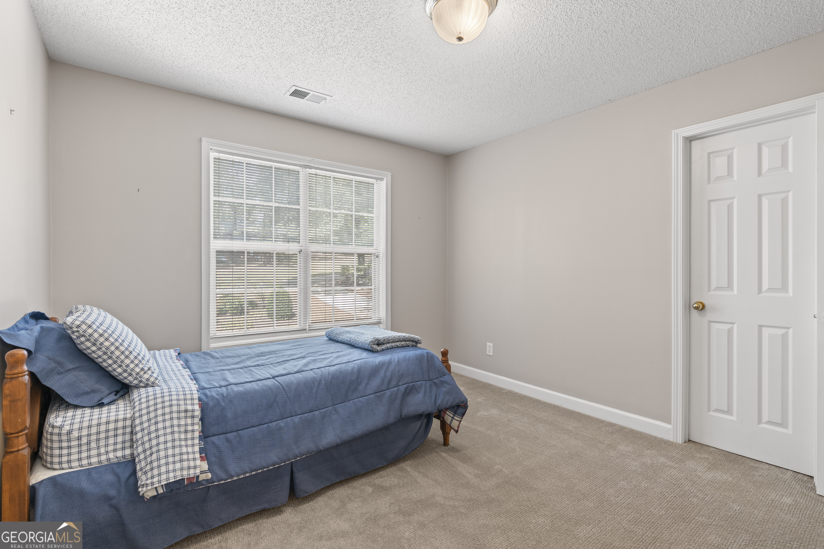 30 Joe Lee Drive