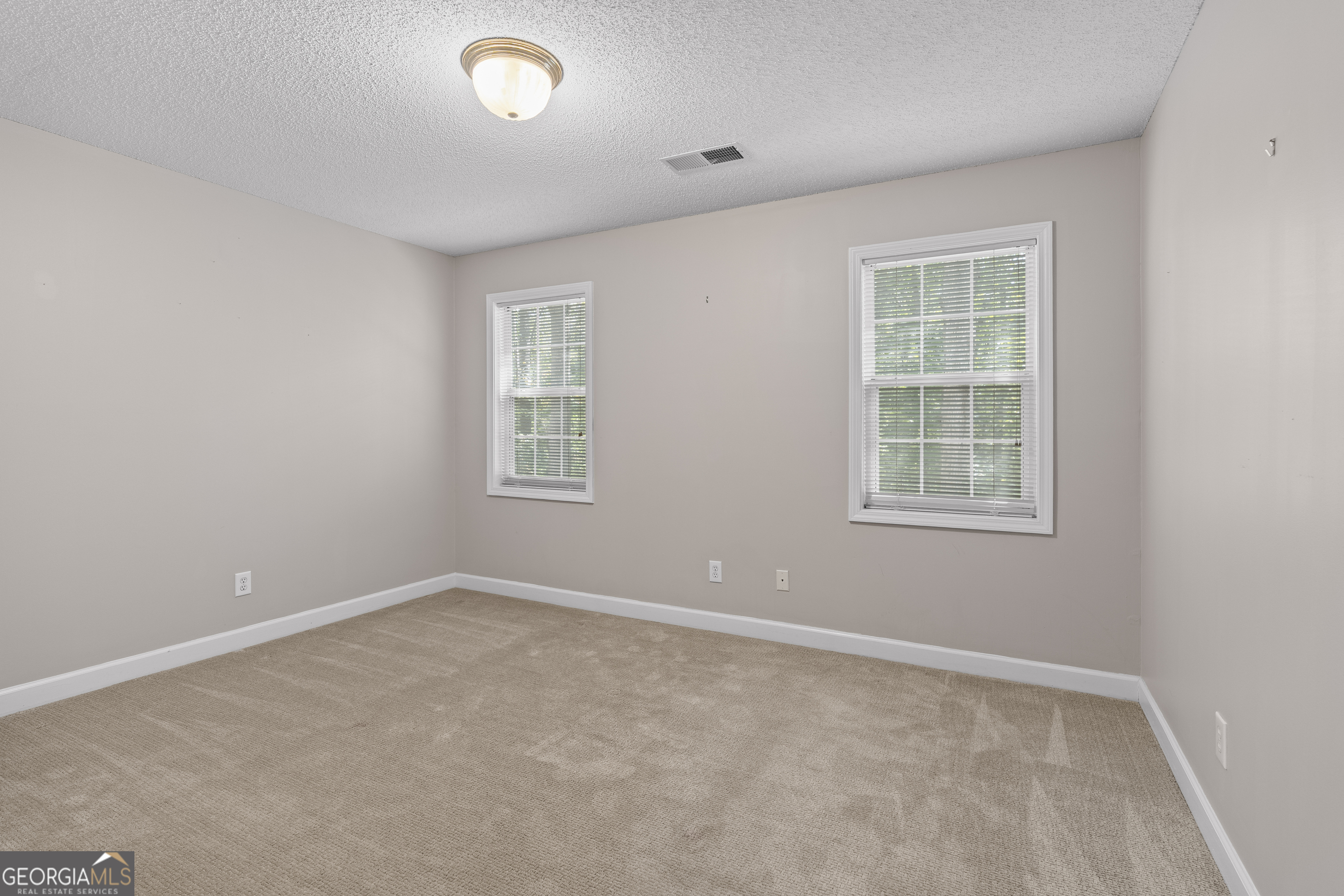 30 Joe Lee Drive