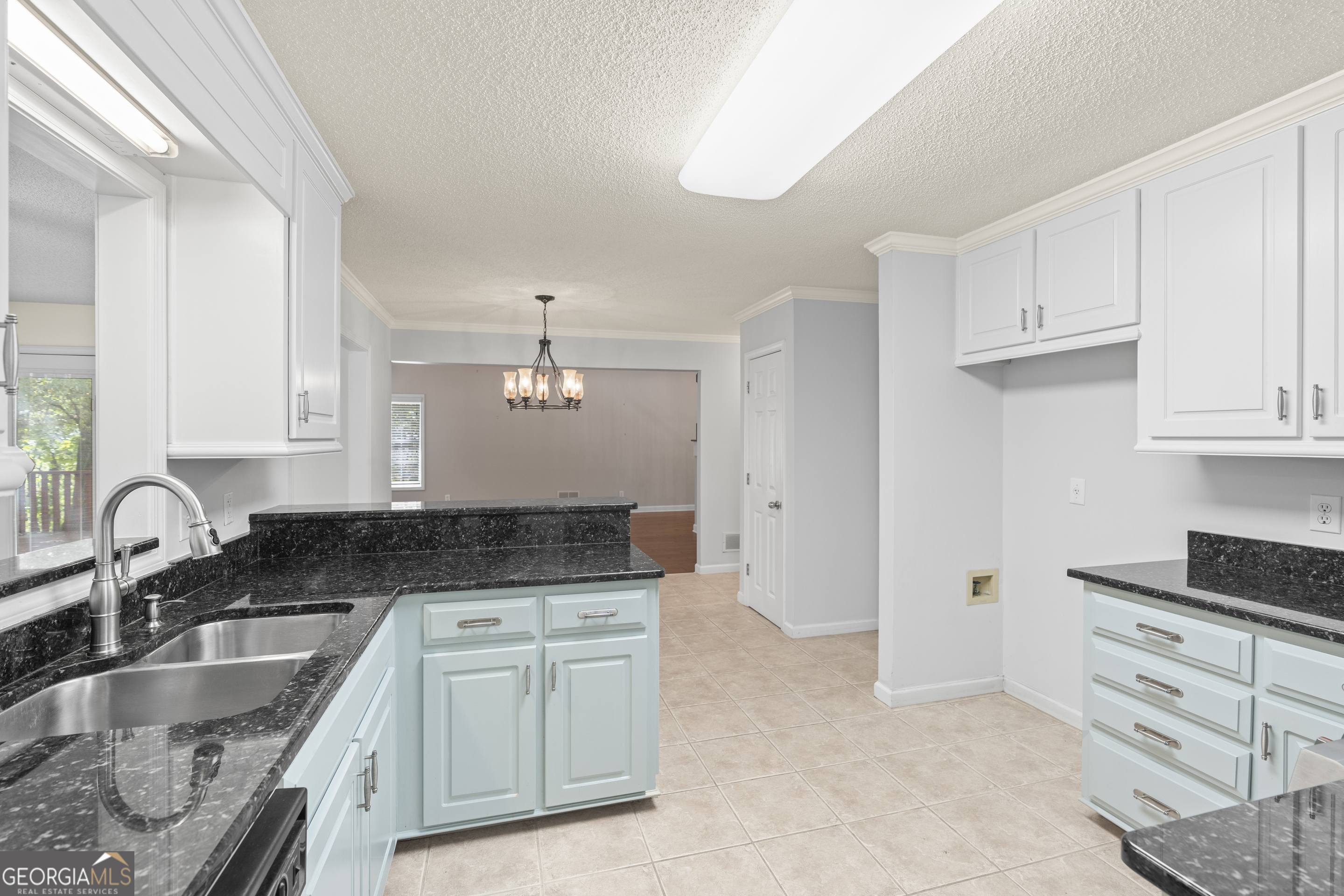 30 Joe Lee Drive