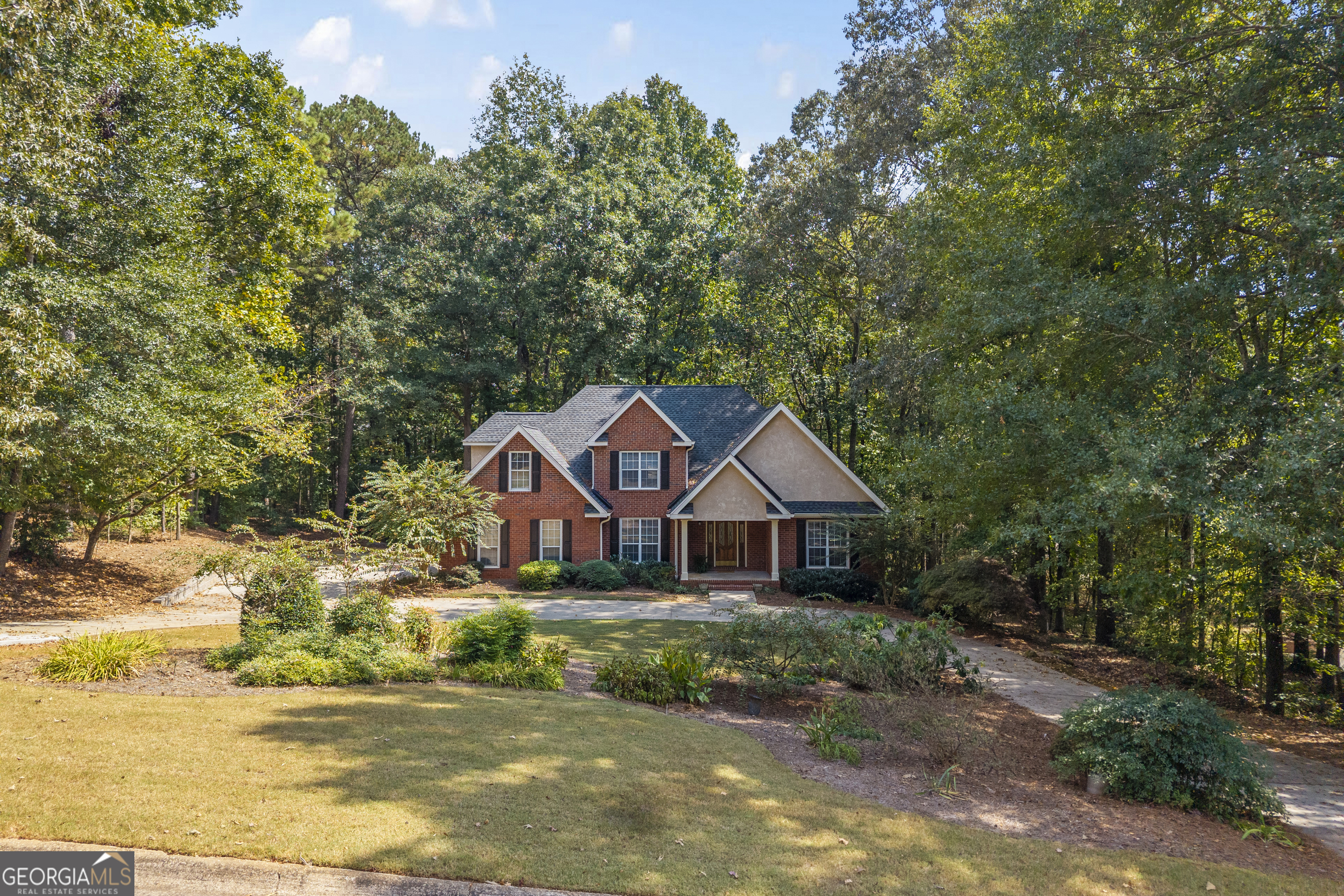 30 Joe Lee Drive