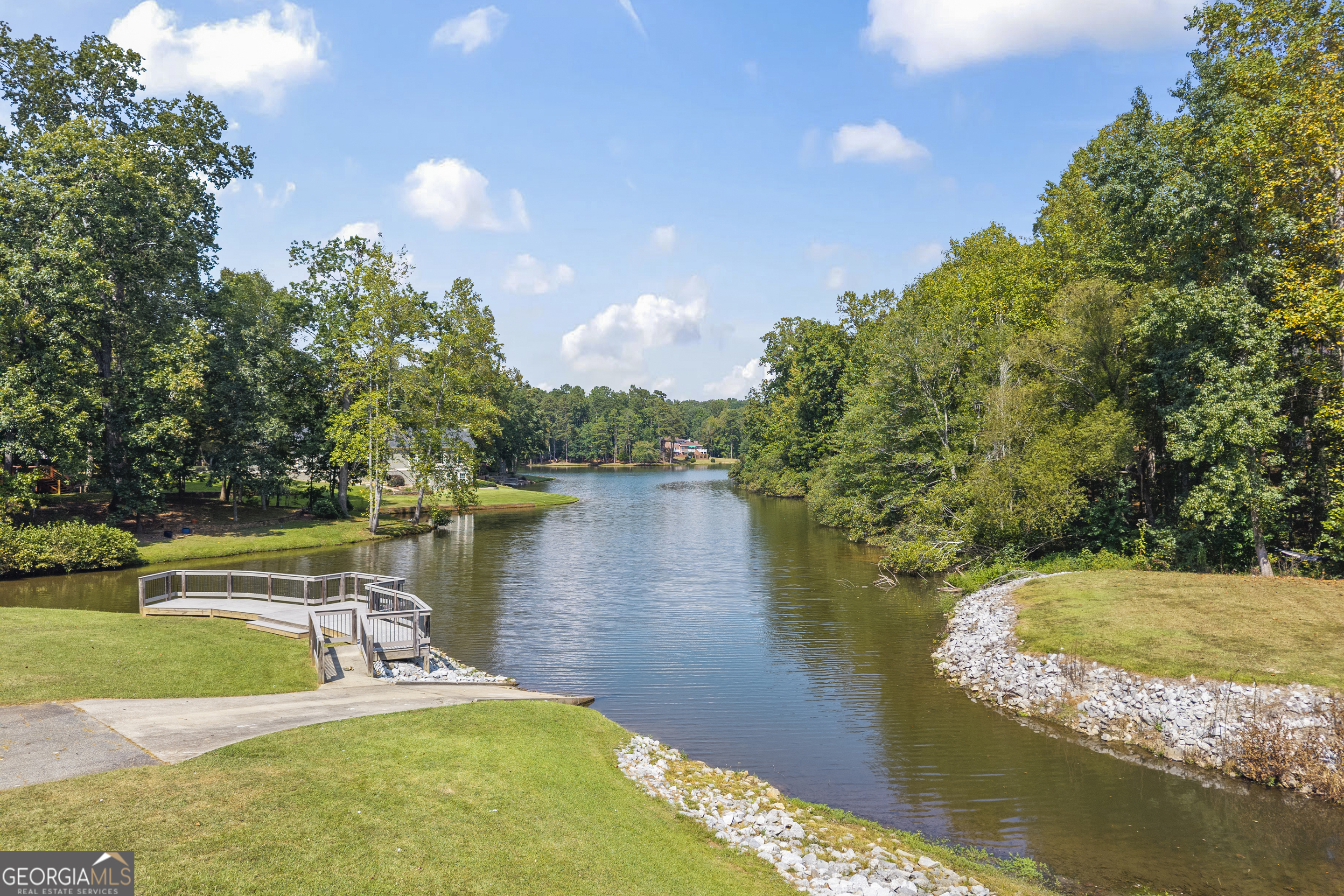 30 Joe Lee Drive