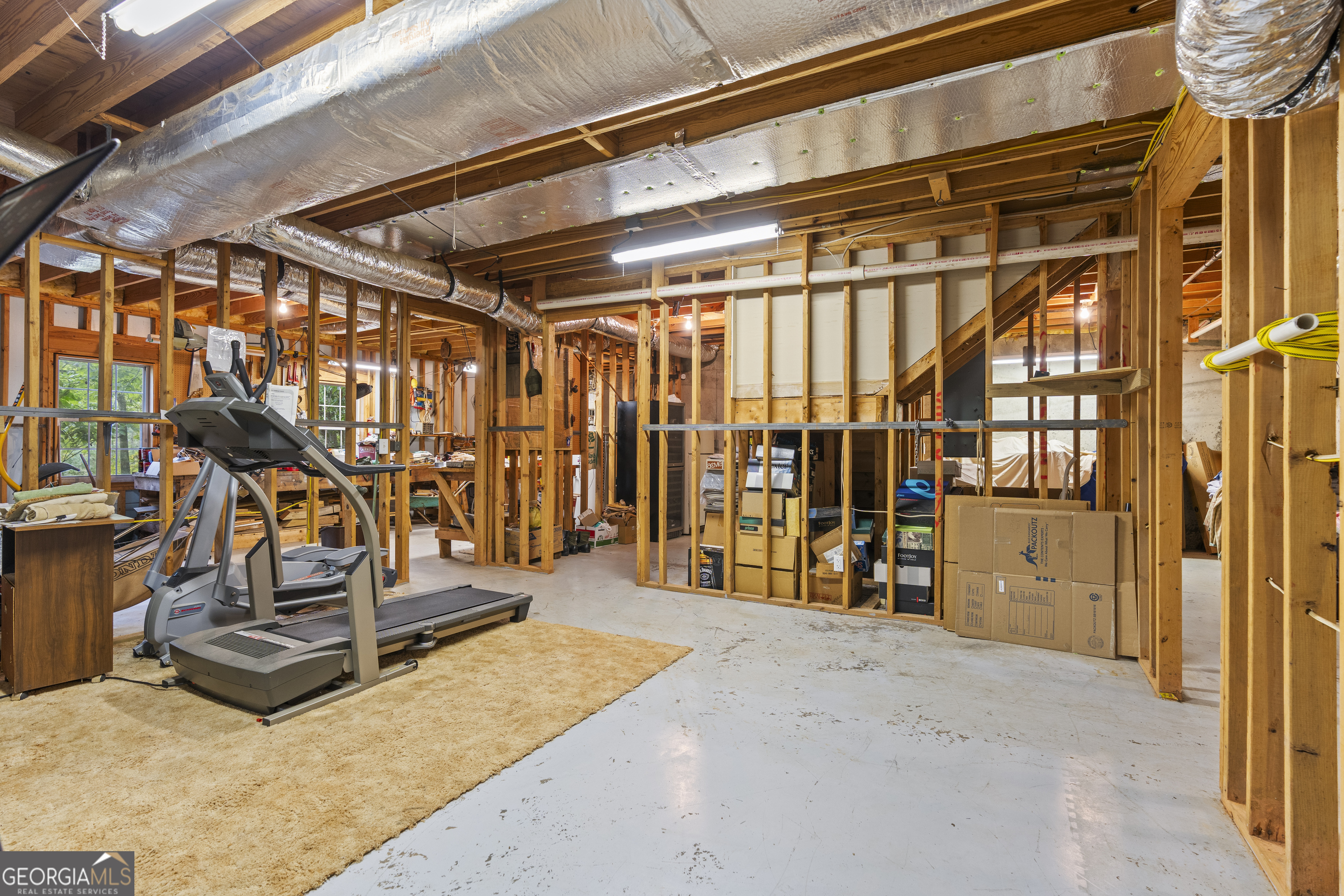 30 Joe Lee Drive