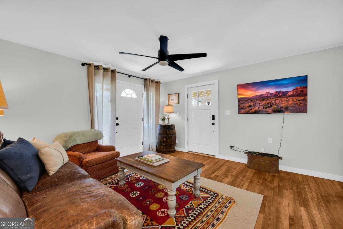 330 Pine Needle Road