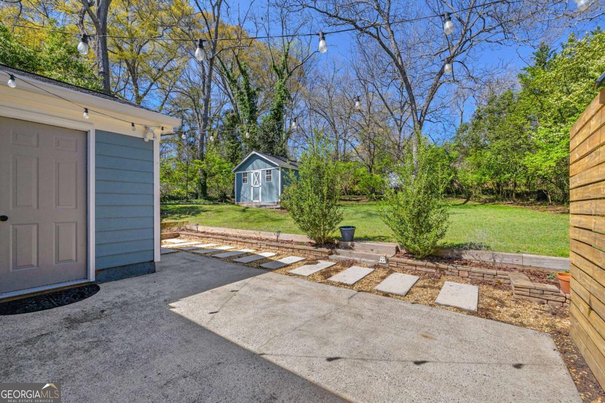 330 Pine Needle Road