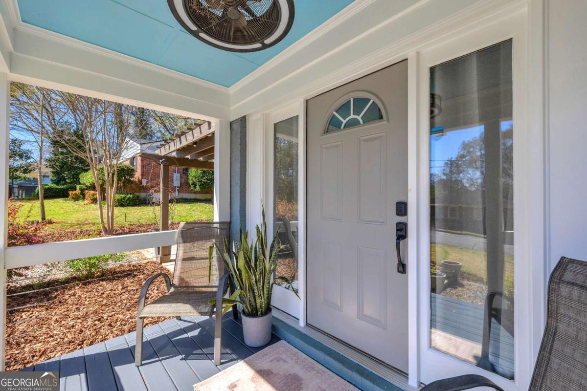 330 Pine Needle Road