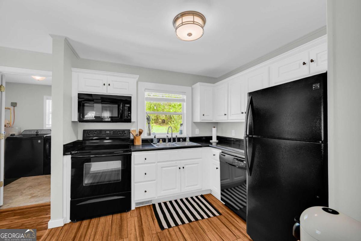 330 Pine Needle Road