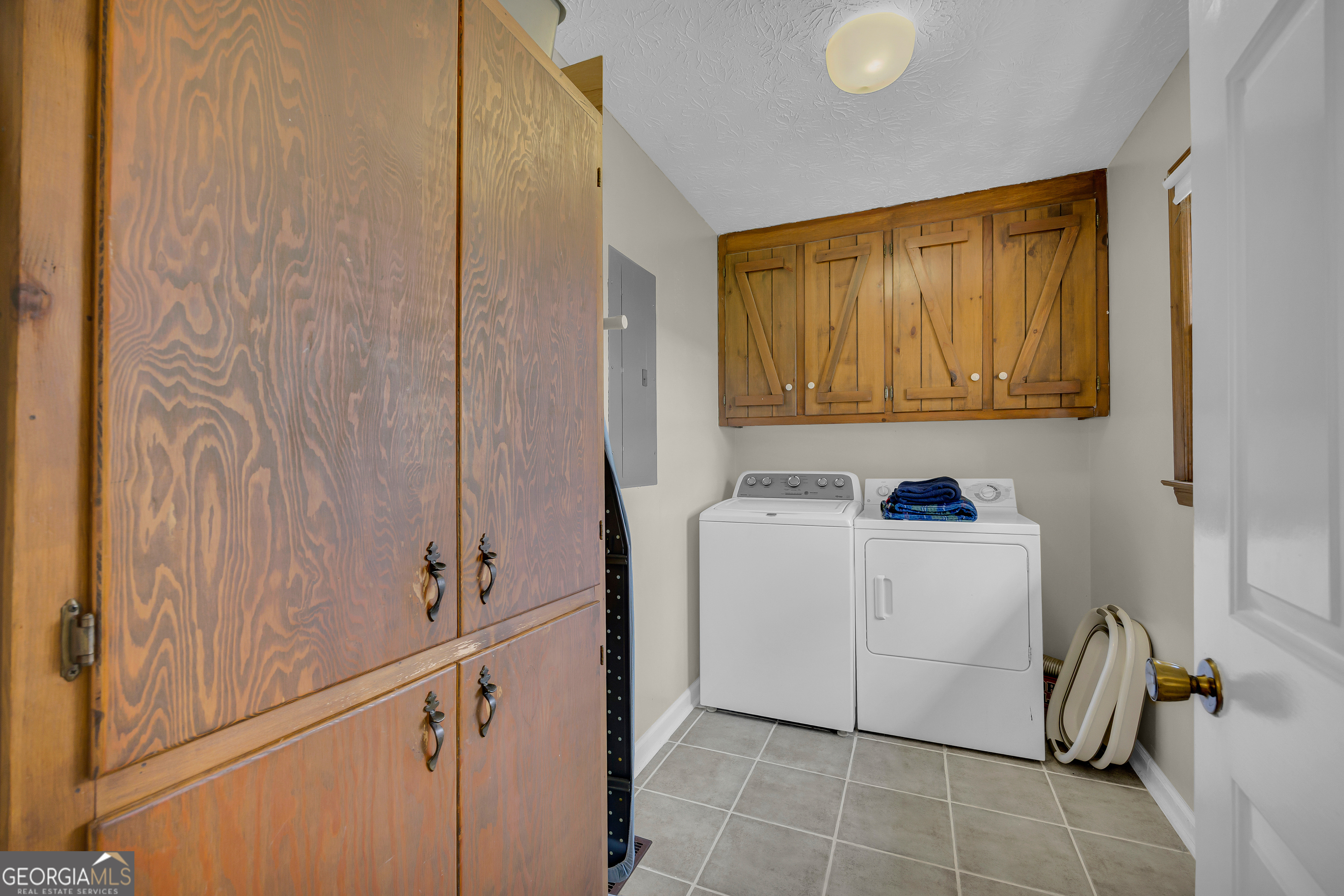 1330 Crooked Creek Road